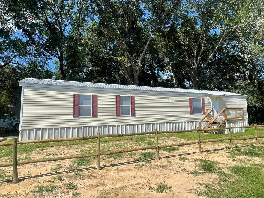 Conveniently located 2 bedroom/2 full bath. Open concept floor plan with spacious living room, well appointed kitchen with granite counter tops, large bar, and dining room all connected for easy entertaining. All appliances convey.
