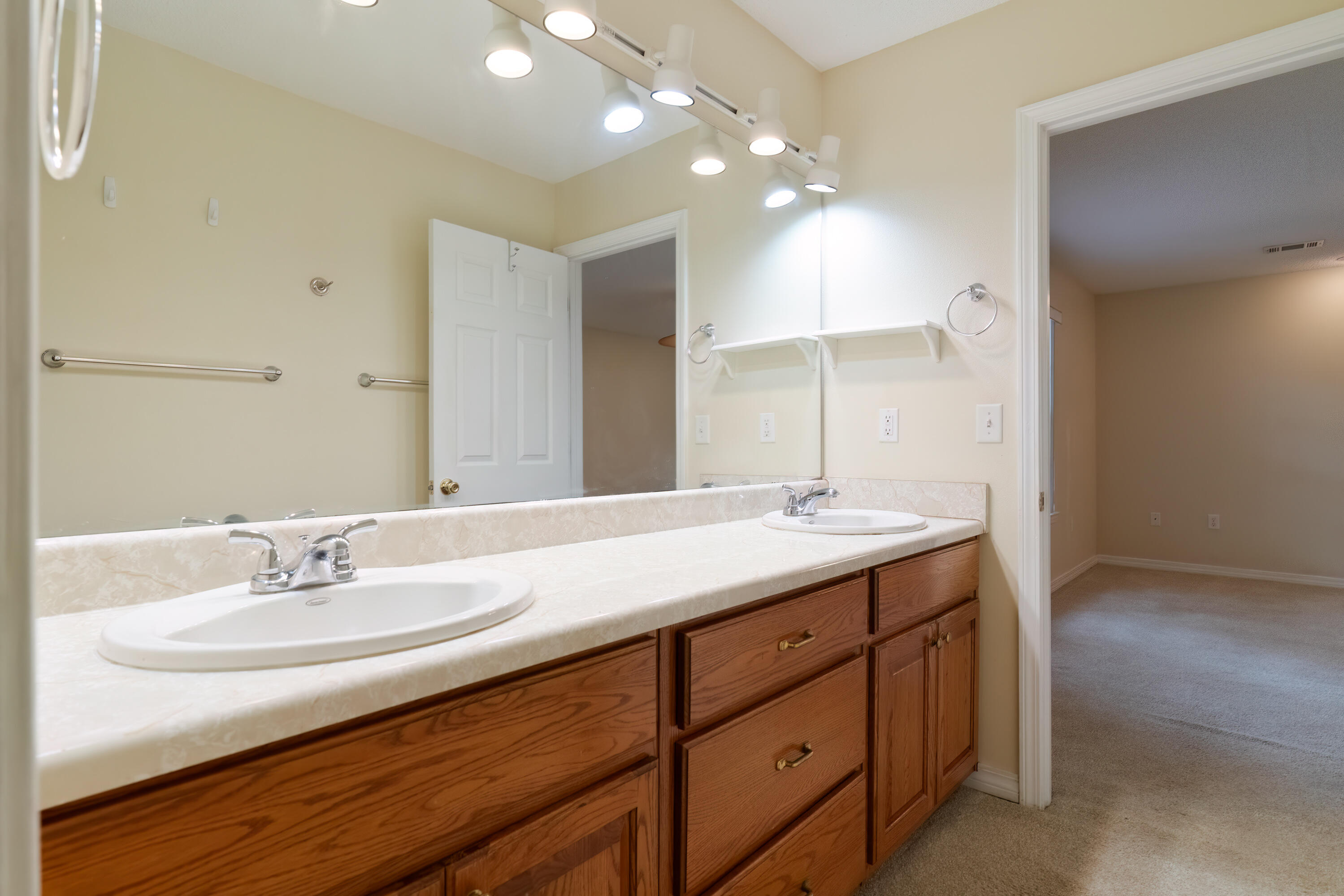 Shoal Lake - Residential