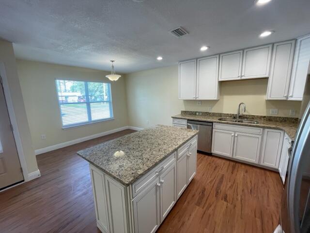 CRESCENT SHORES COM - Residential Lease