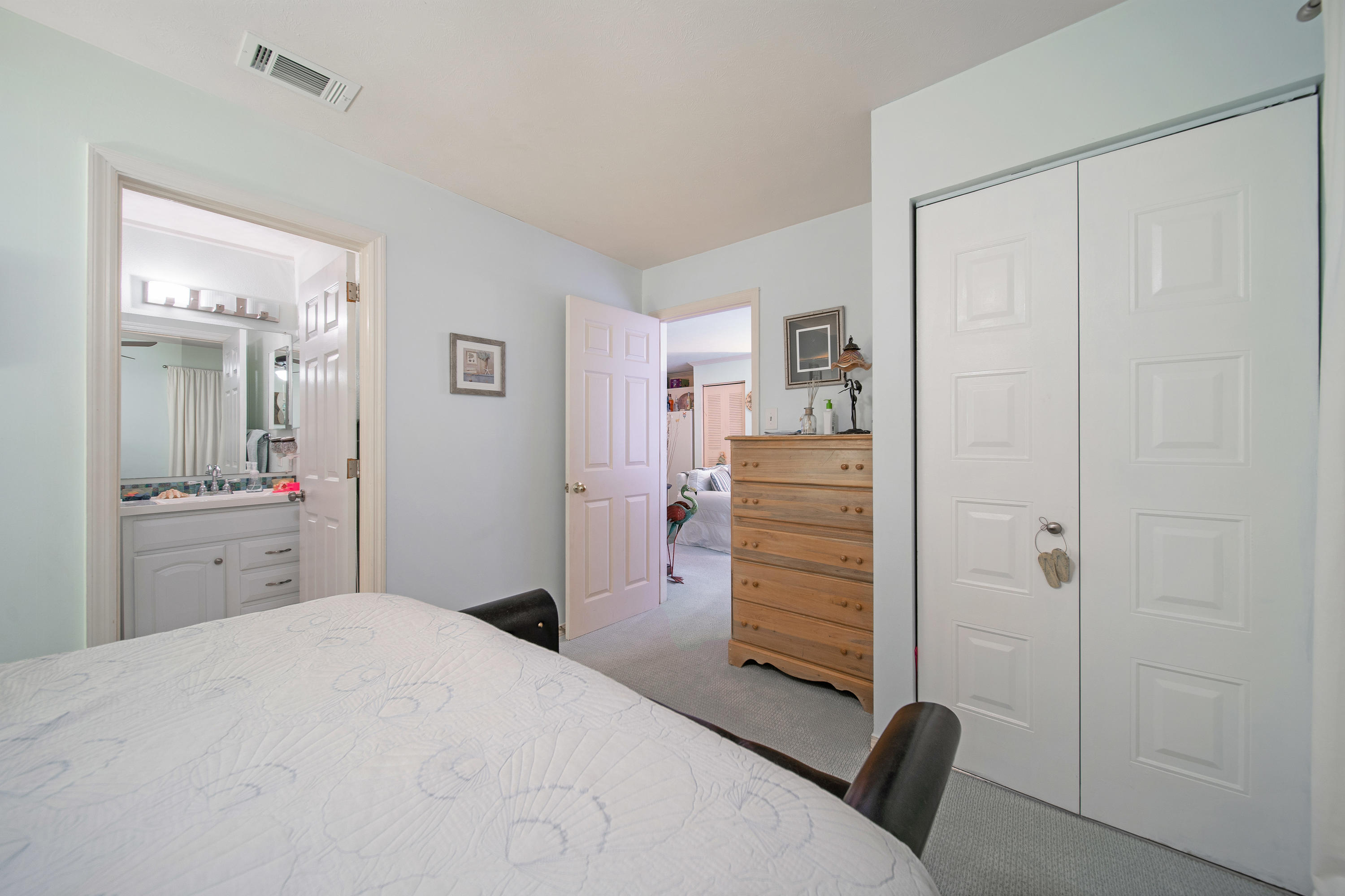 HERMITAGE CONDOMINIUM - Residential