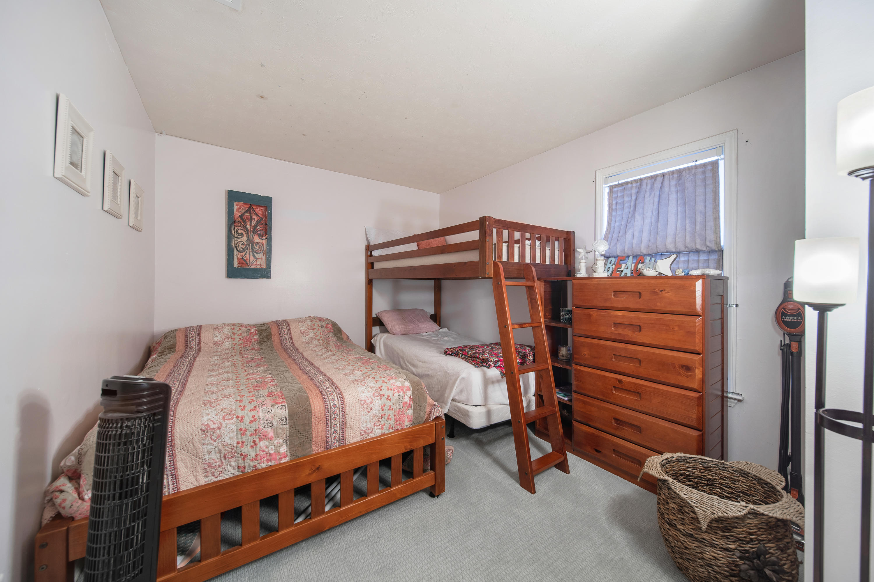 HERMITAGE CONDOMINIUM - Residential