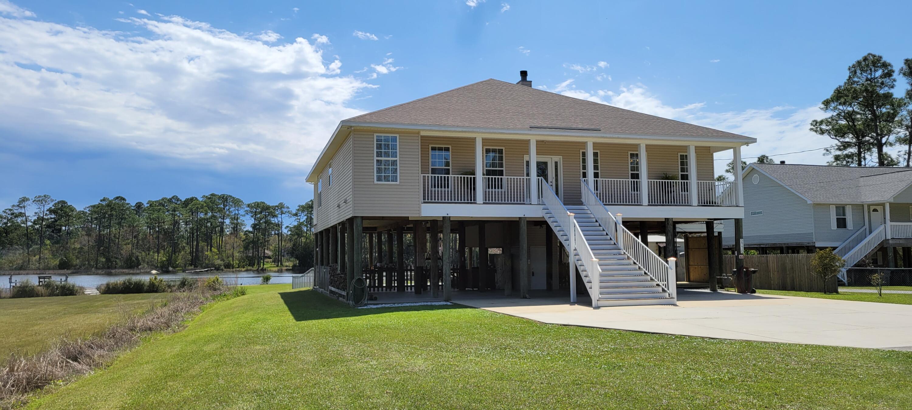 GULF BEACH MANOR - Residential