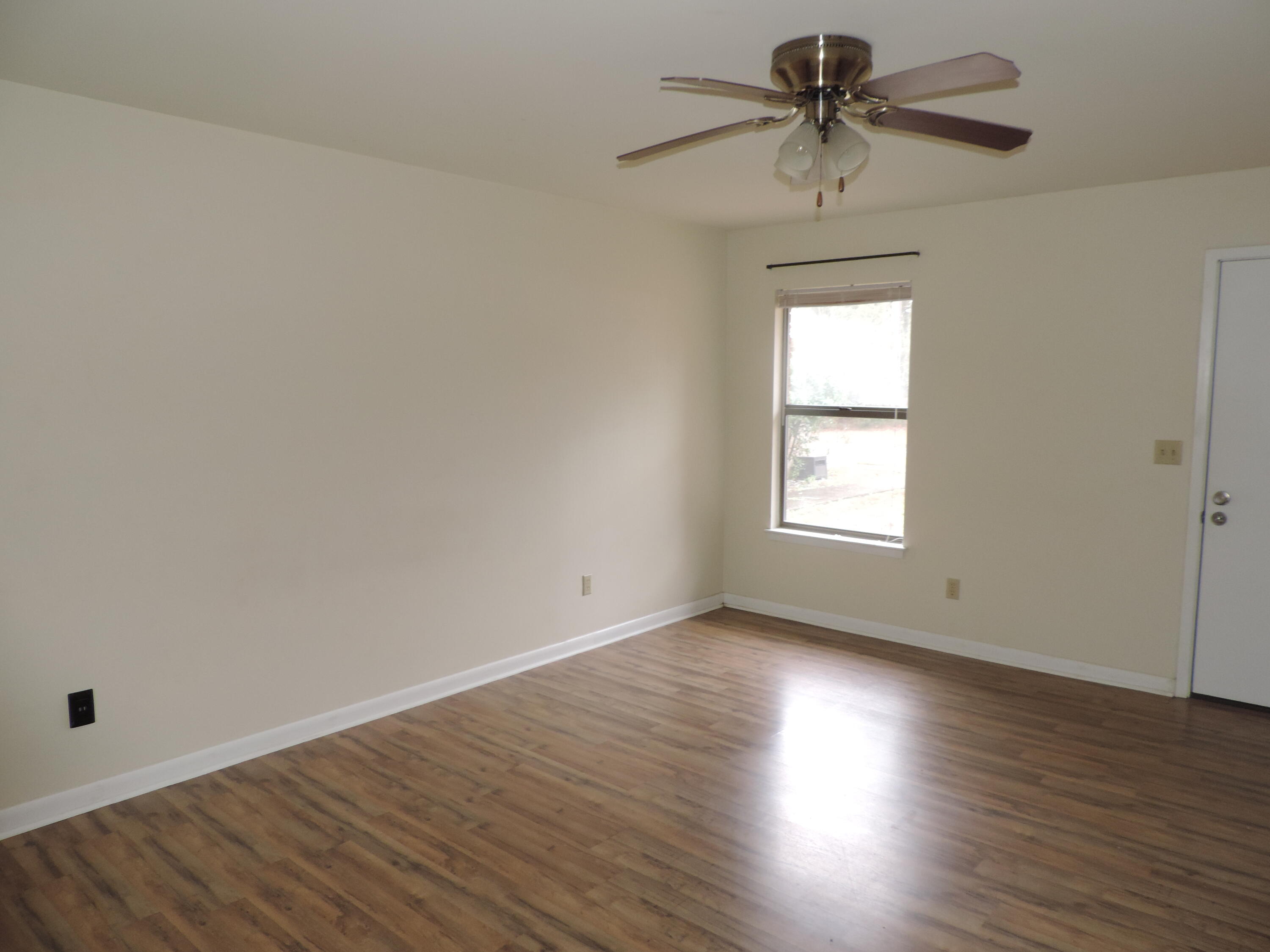 HERITAGE HILLS UNIT 1 - Residential