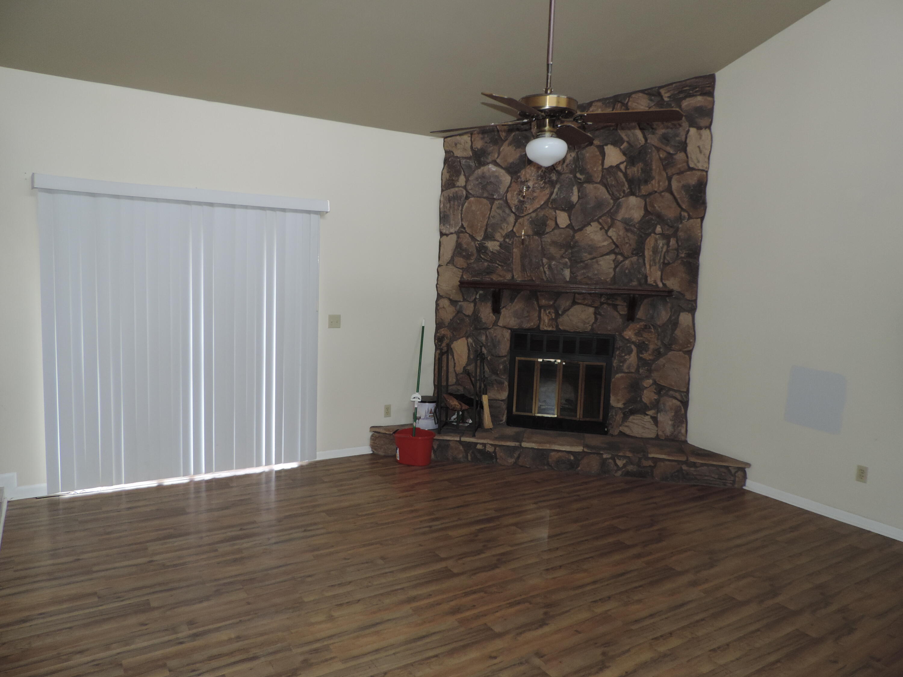 HERITAGE HILLS UNIT 1 - Residential