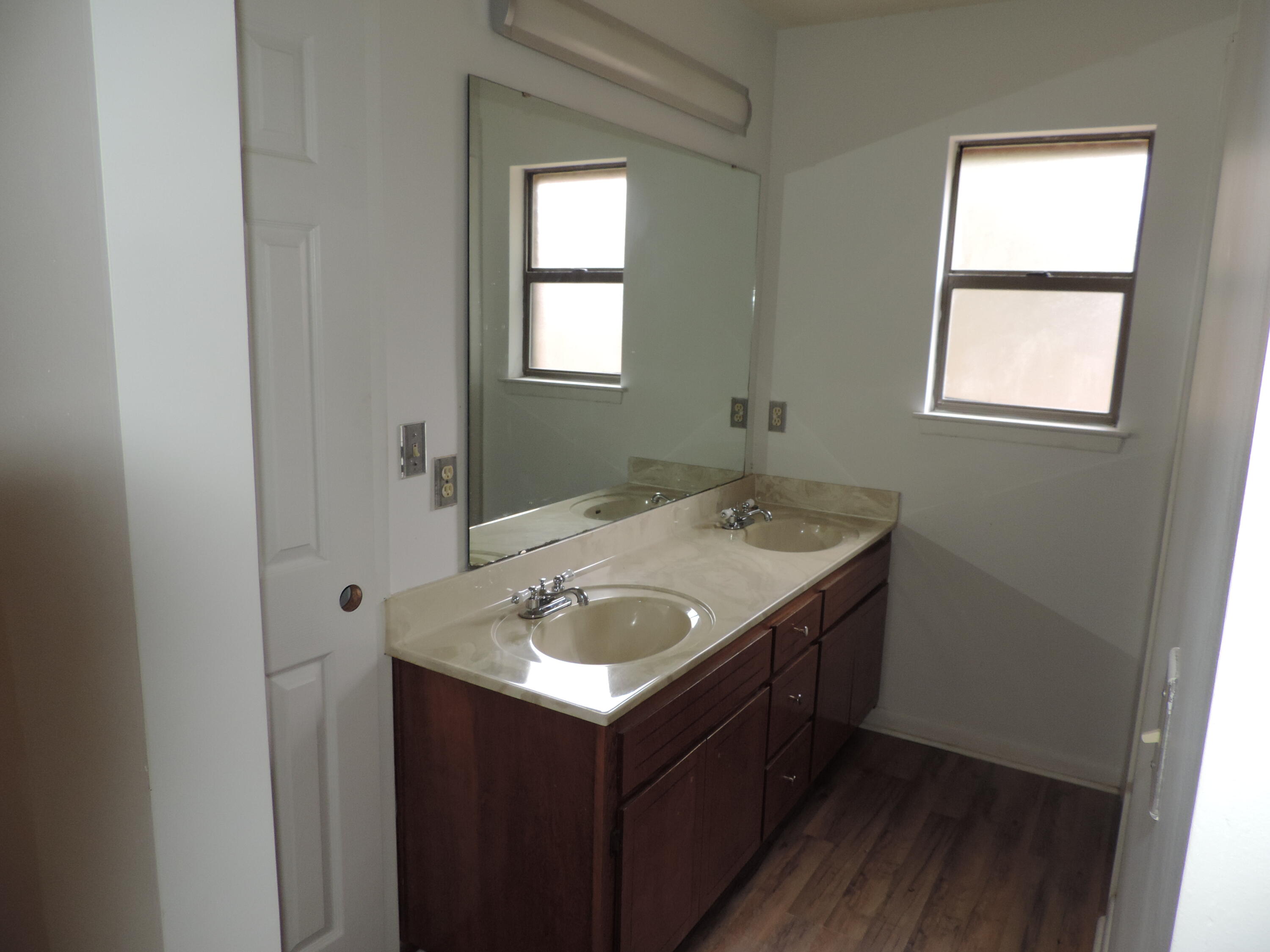 HERITAGE HILLS UNIT 1 - Residential