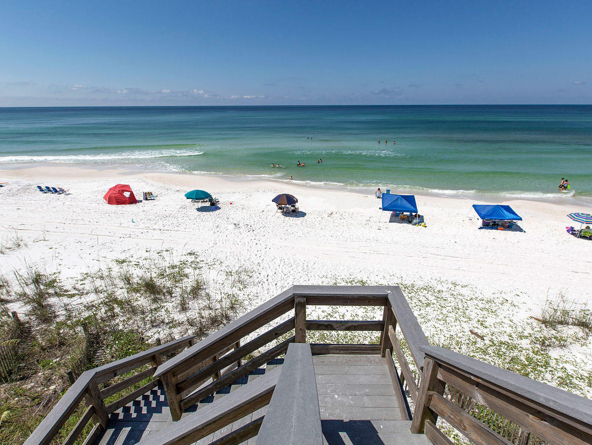 BOOTH BAY T/H - Residential