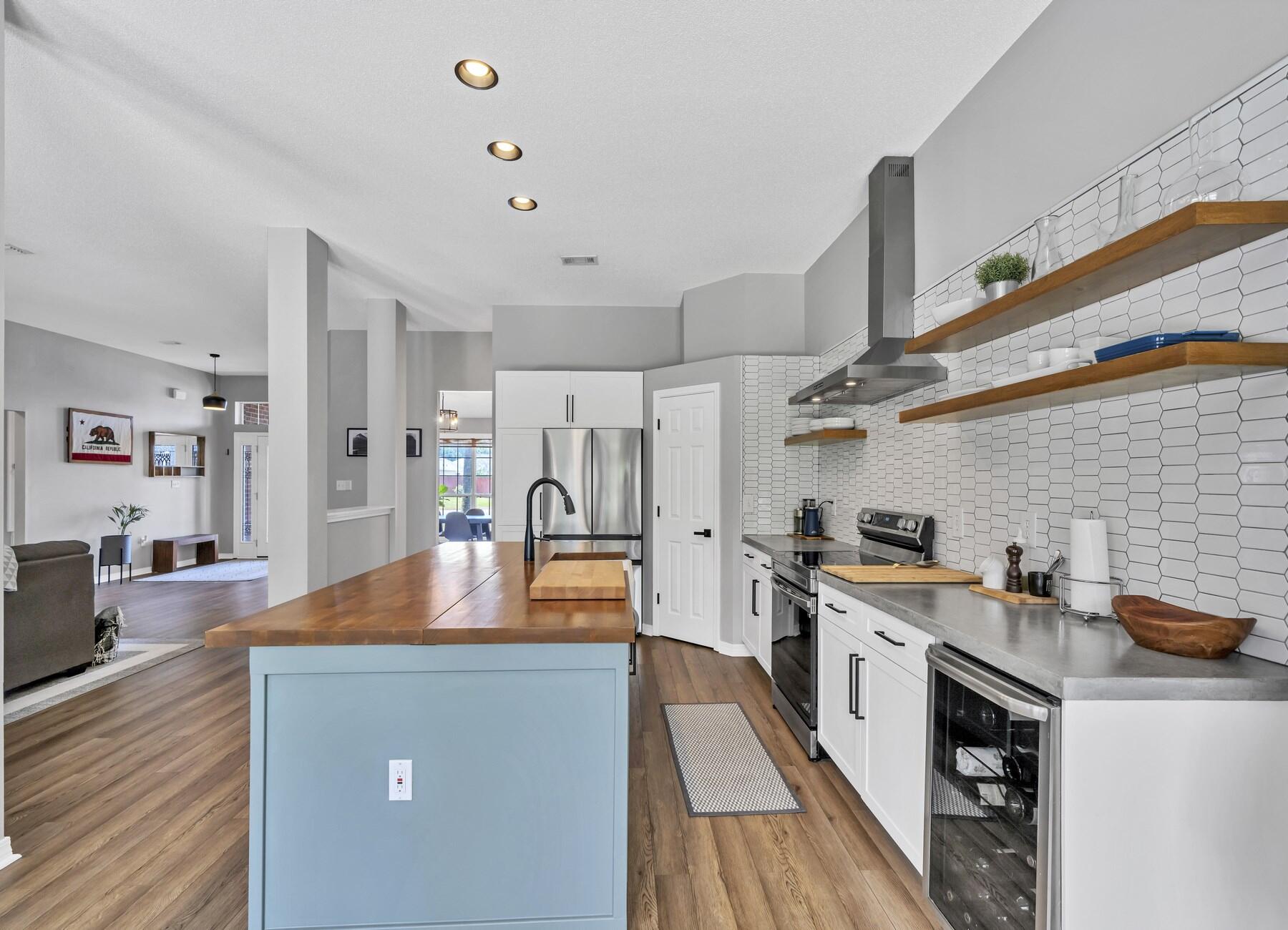 SKY RIDGE ESTATES 1ST ADD - Residential