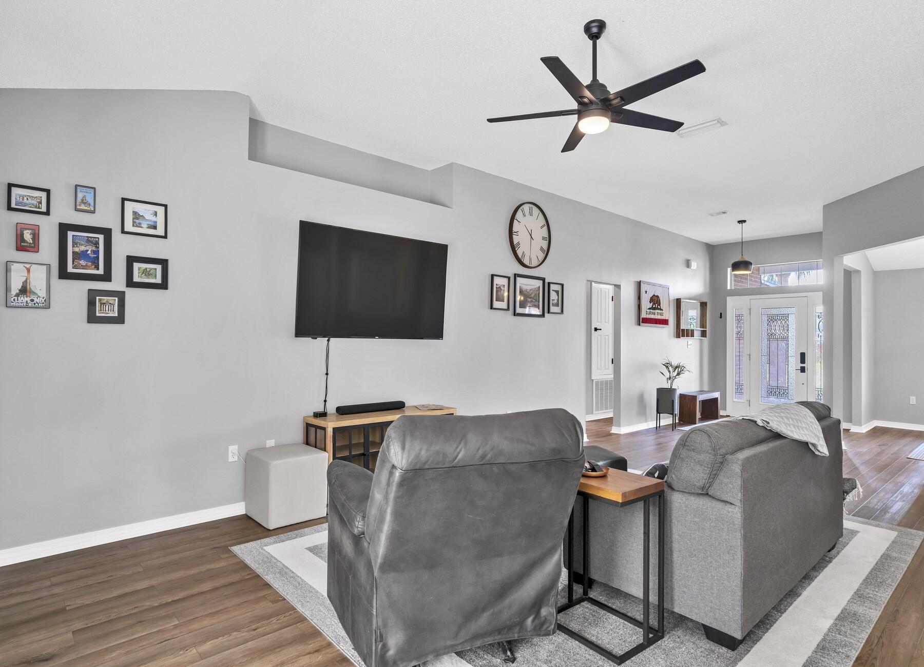 SKY RIDGE ESTATES 1ST ADD - Residential