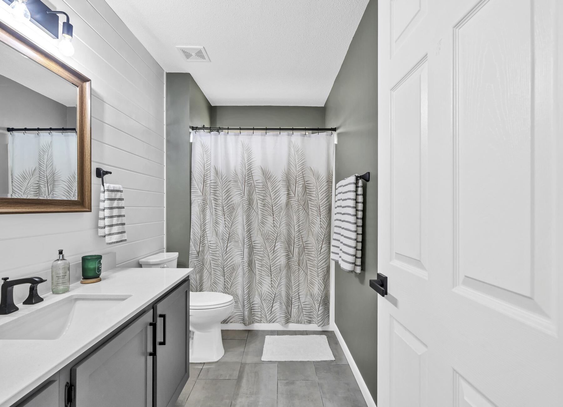 SKY RIDGE ESTATES 1ST ADD - Residential