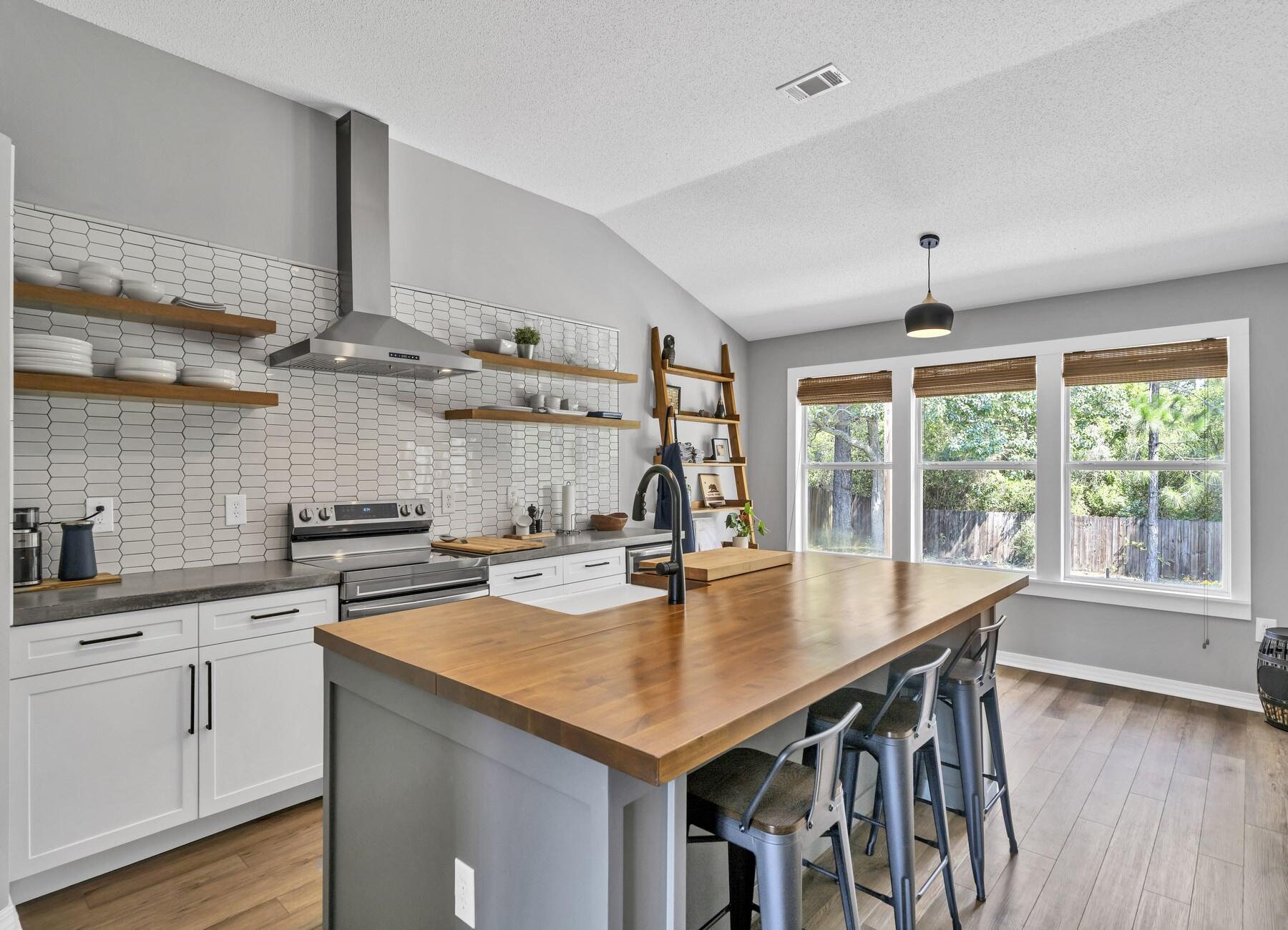 SKY RIDGE ESTATES 1ST ADD - Residential