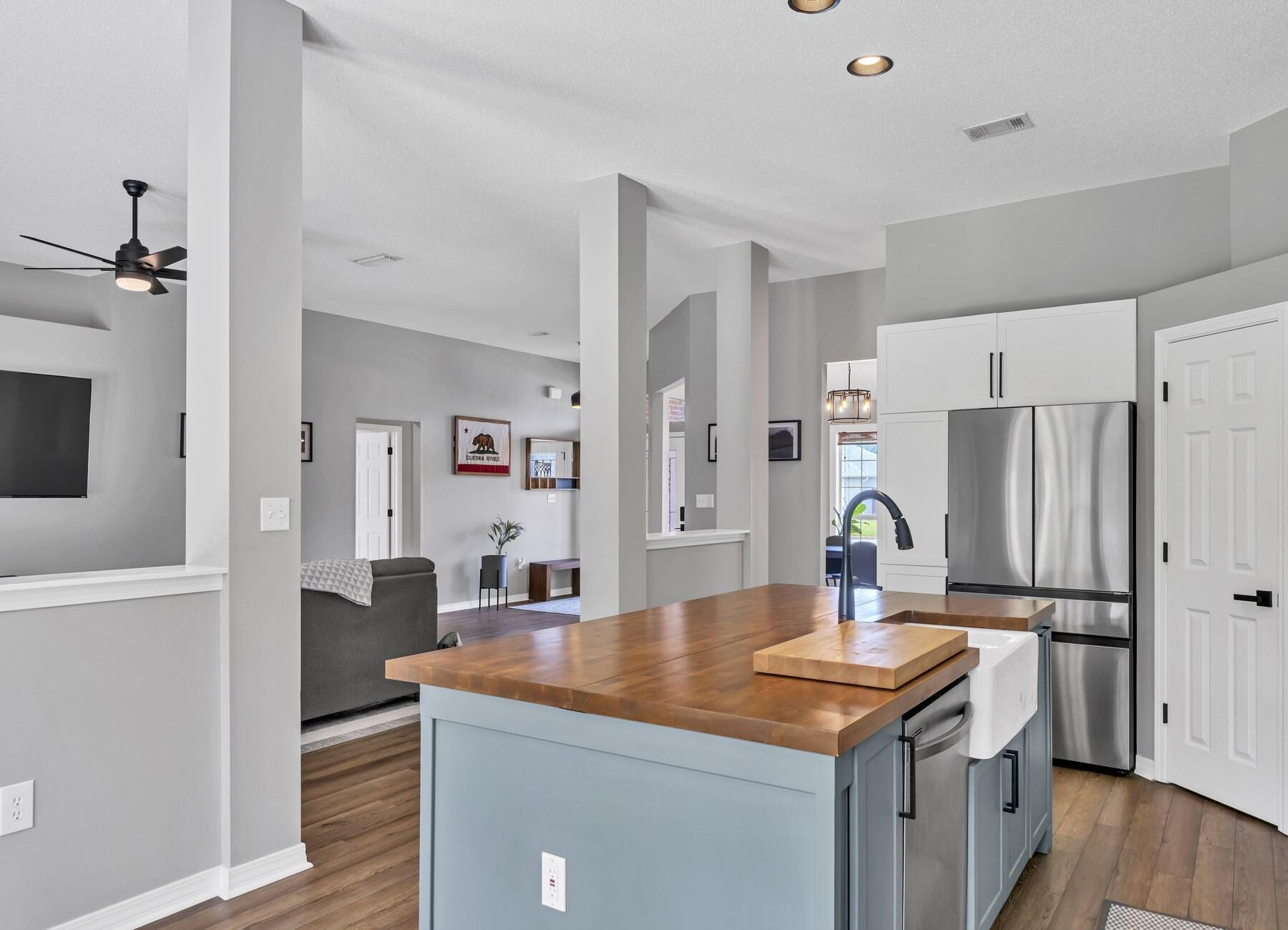 SKY RIDGE ESTATES 1ST ADD - Residential