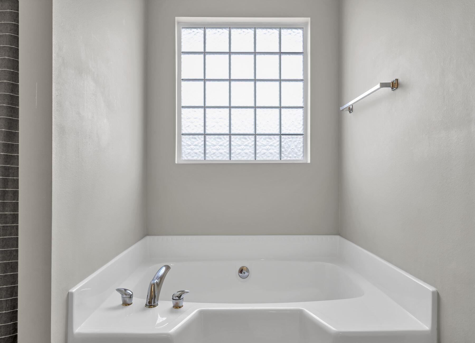 SKY RIDGE ESTATES 1ST ADD - Residential