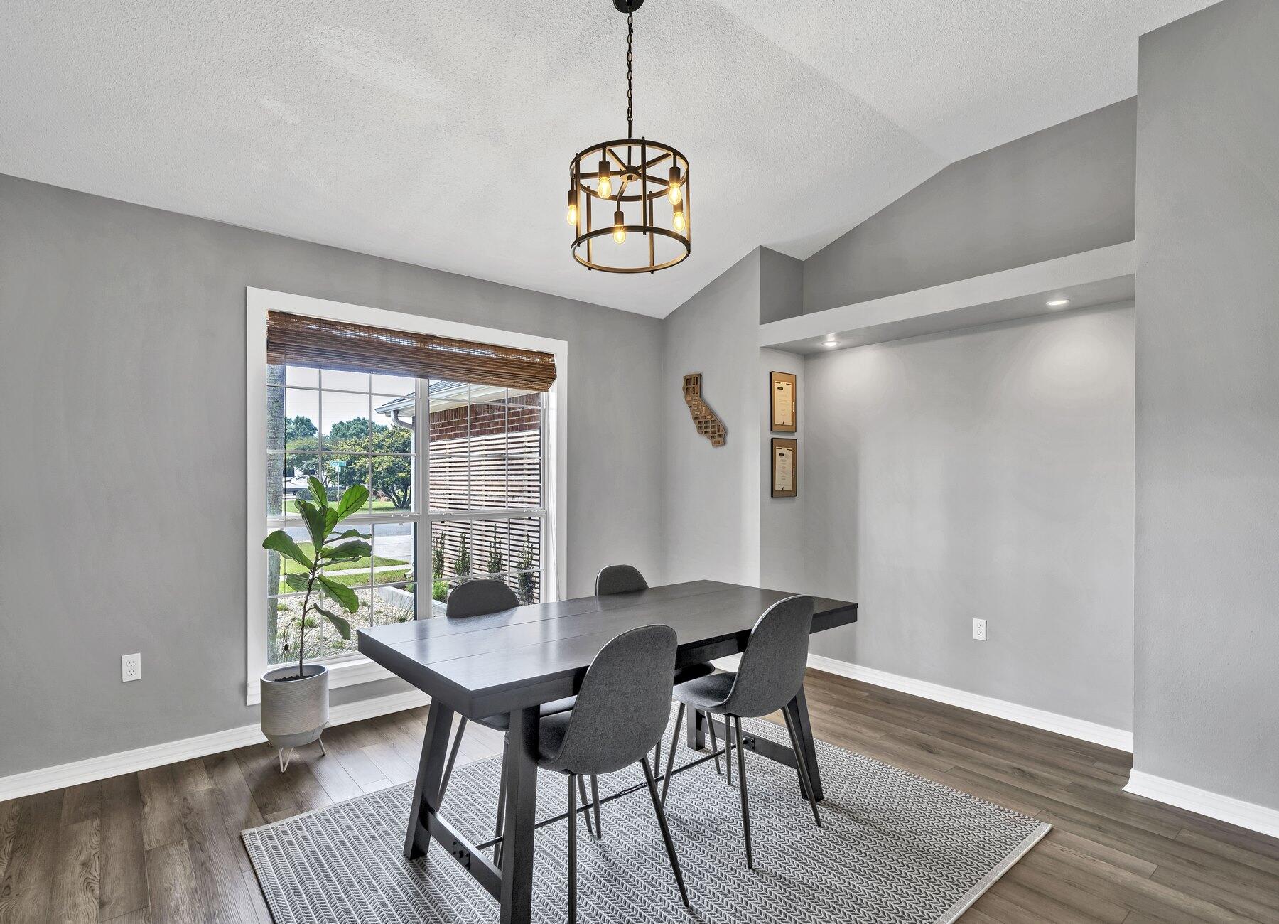 SKY RIDGE ESTATES 1ST ADD - Residential