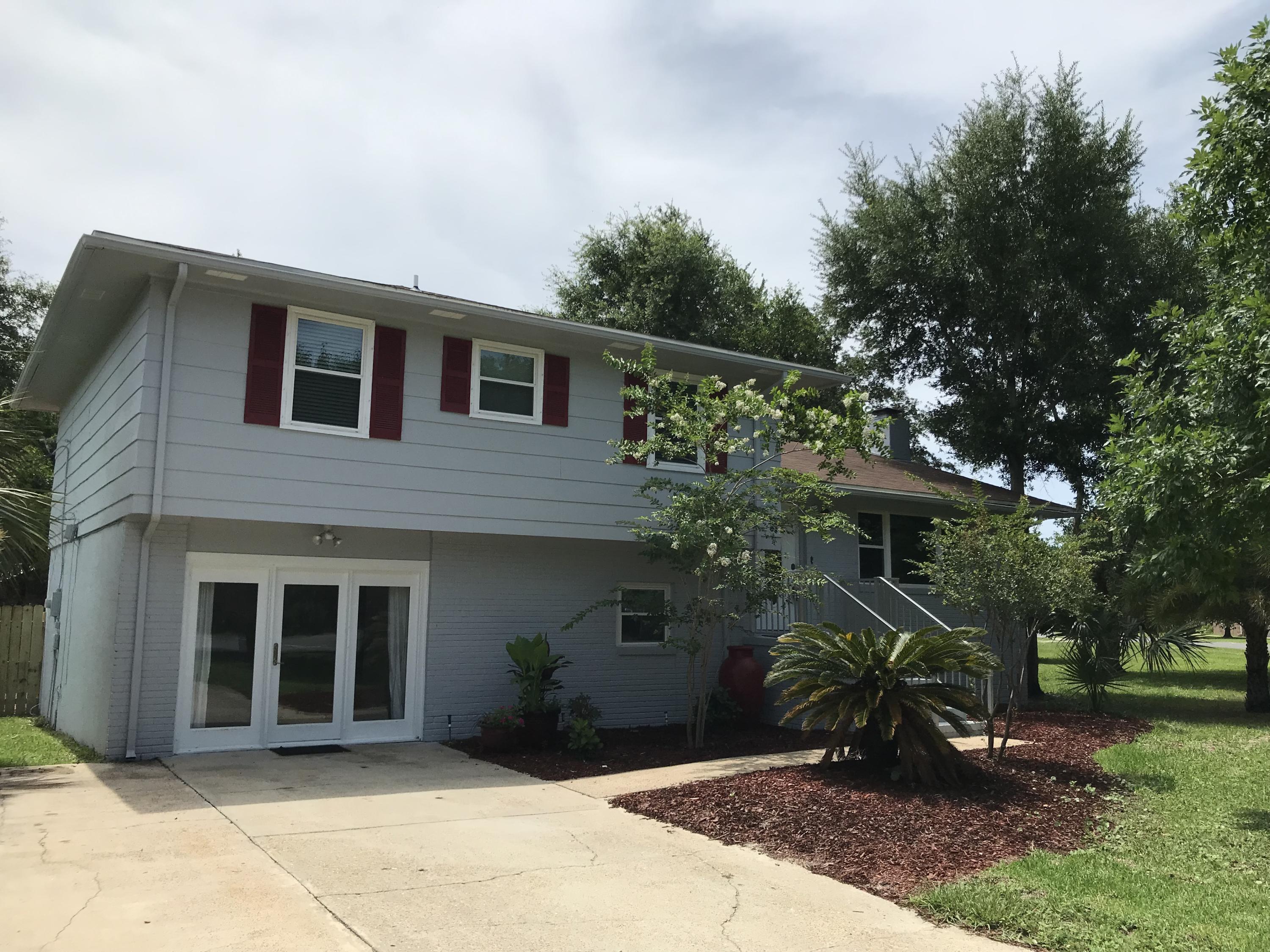 1st Spring Lake add to Kelly Homes Subd Lot1 BLK E - Residential