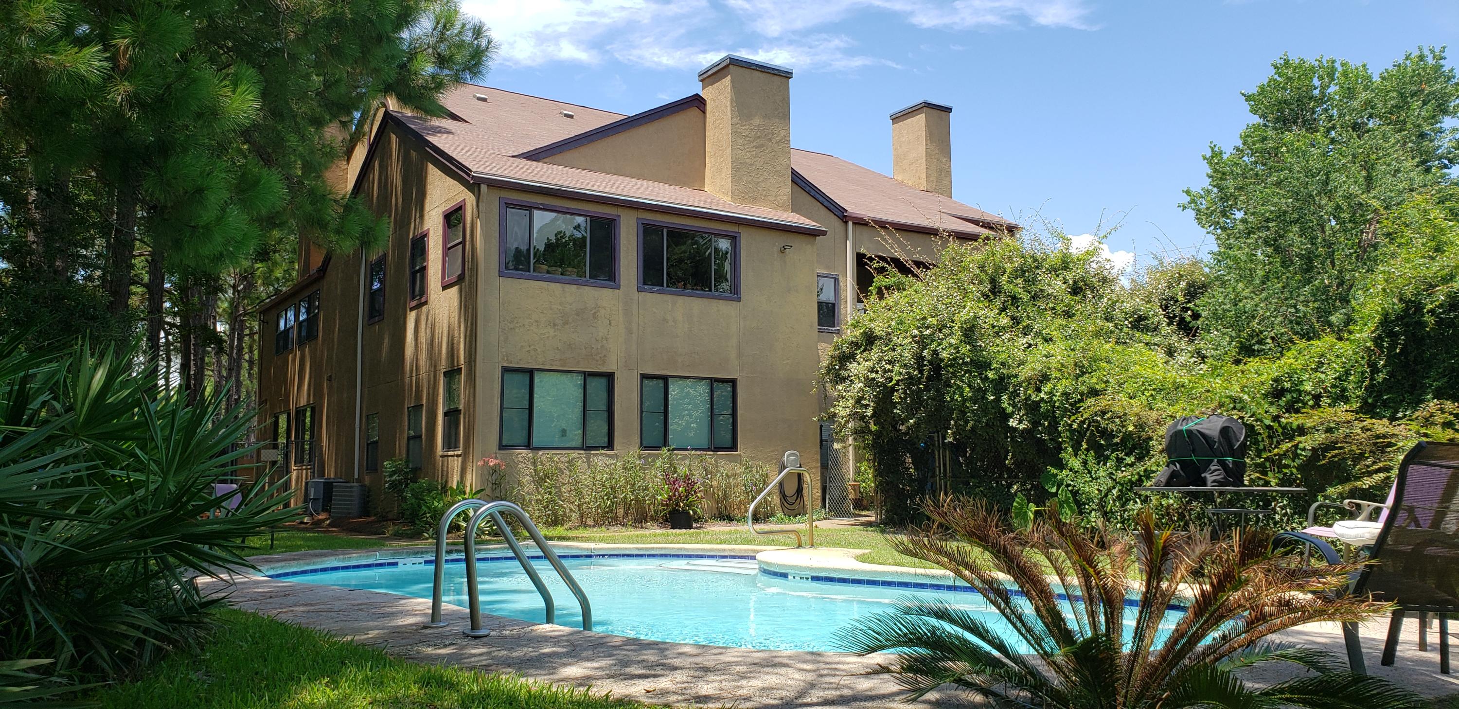 800 INDIAN TRAIL CONDO - Residential