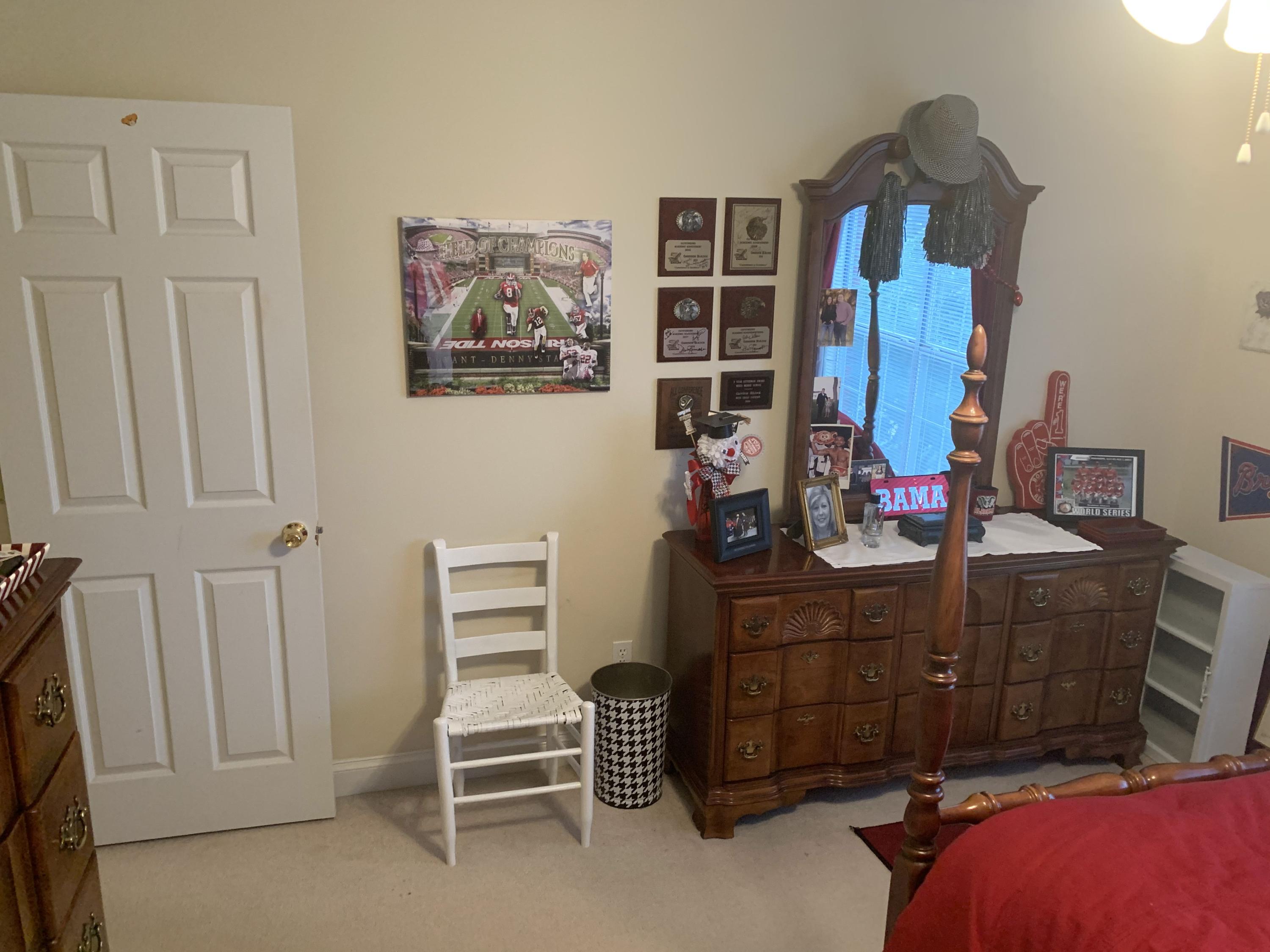 LAKE LORRAINE ESTATES - Residential