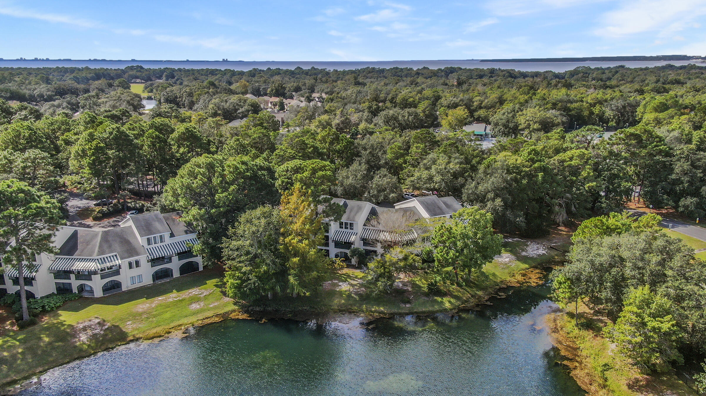 LAKESIDE CONDO AT BLUEWATER BAY - Residential