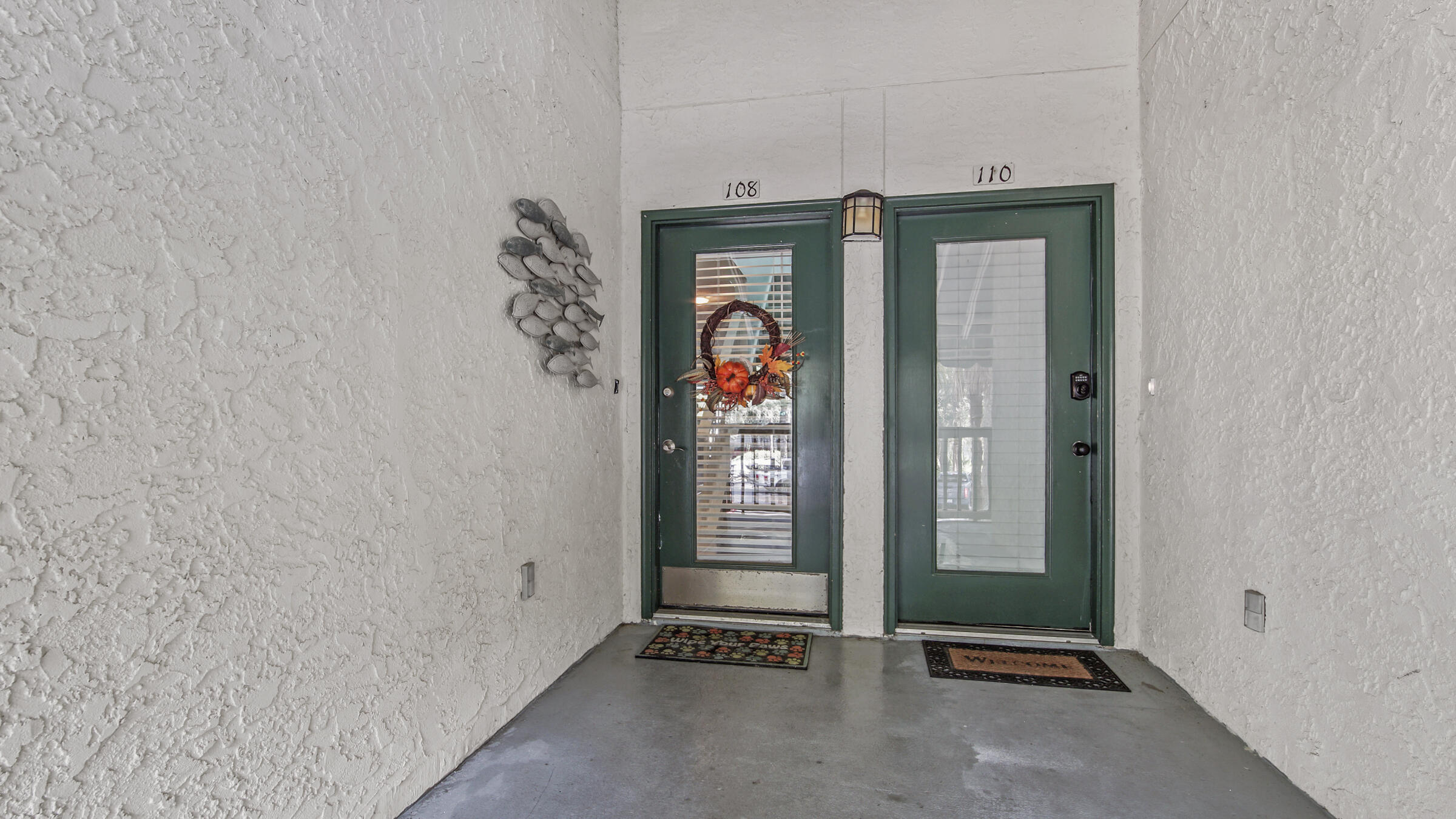 LAKESIDE CONDO AT BLUEWATER BAY - Residential