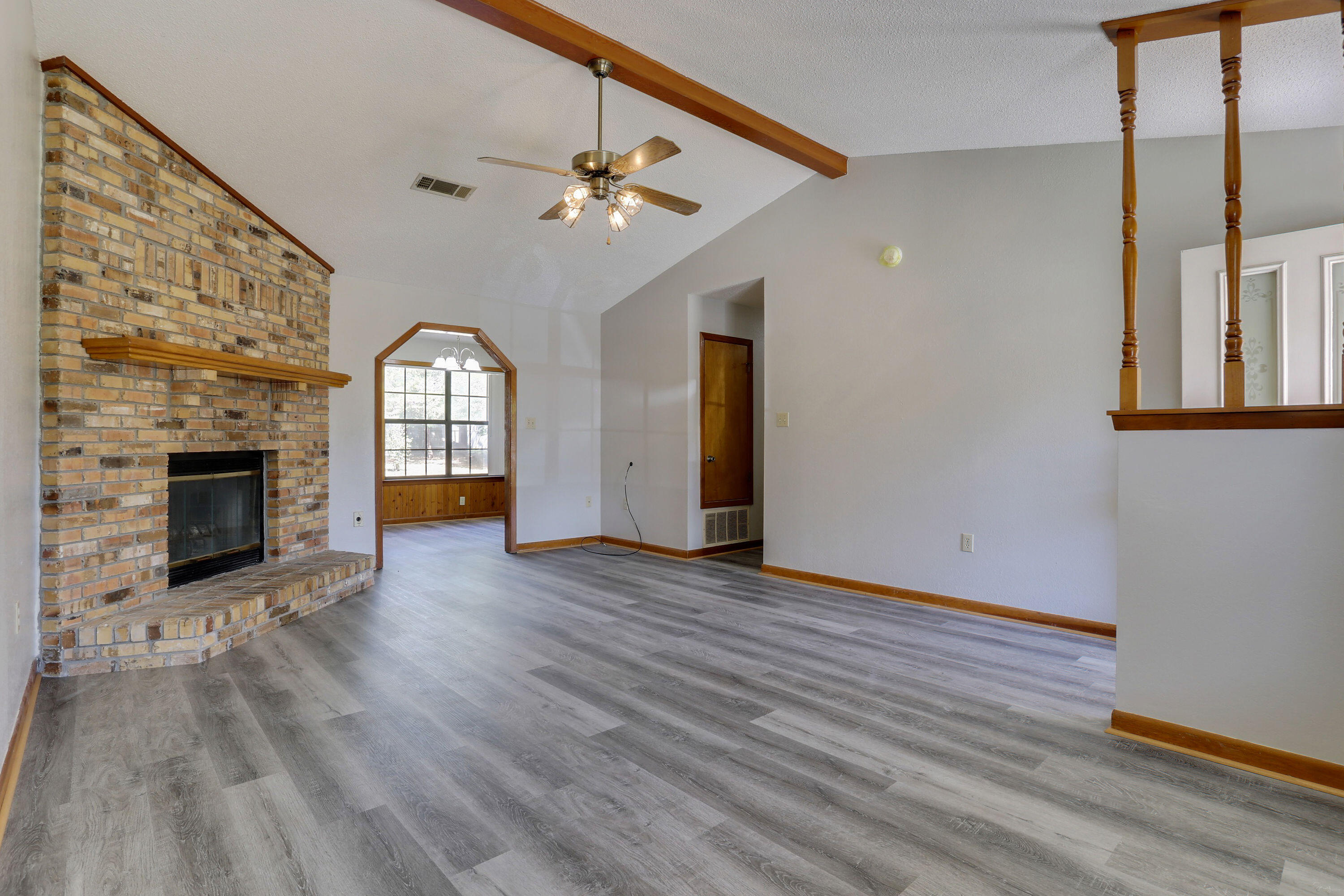 COUNTRYVIEW ESTATES 3RD ADDN - Residential