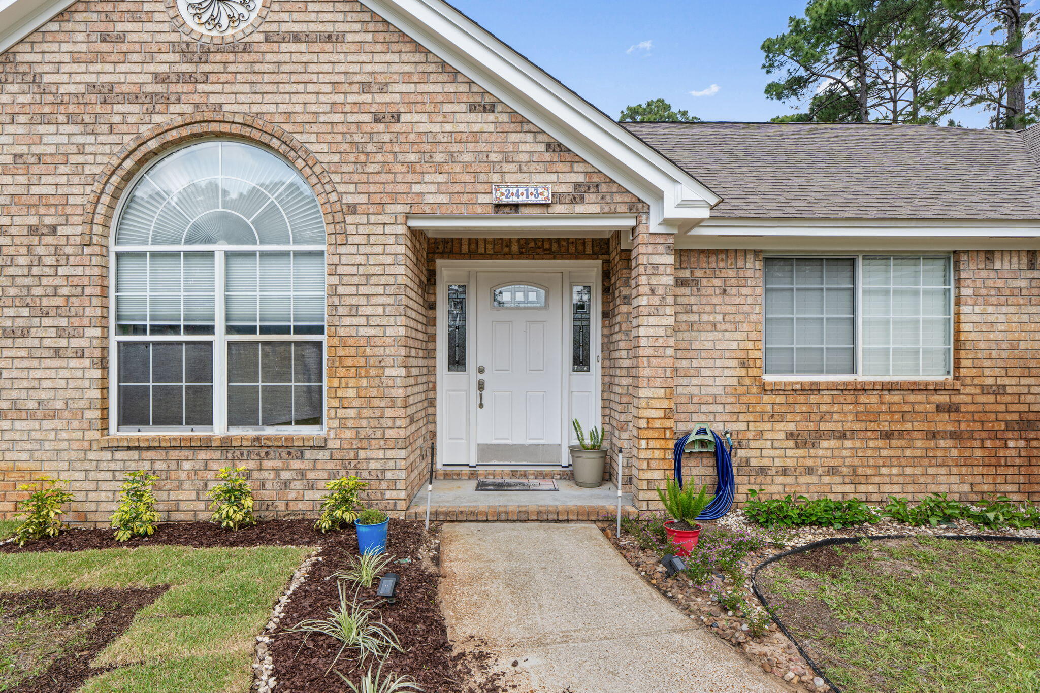 HOLLEY BY THE SEA - Residential