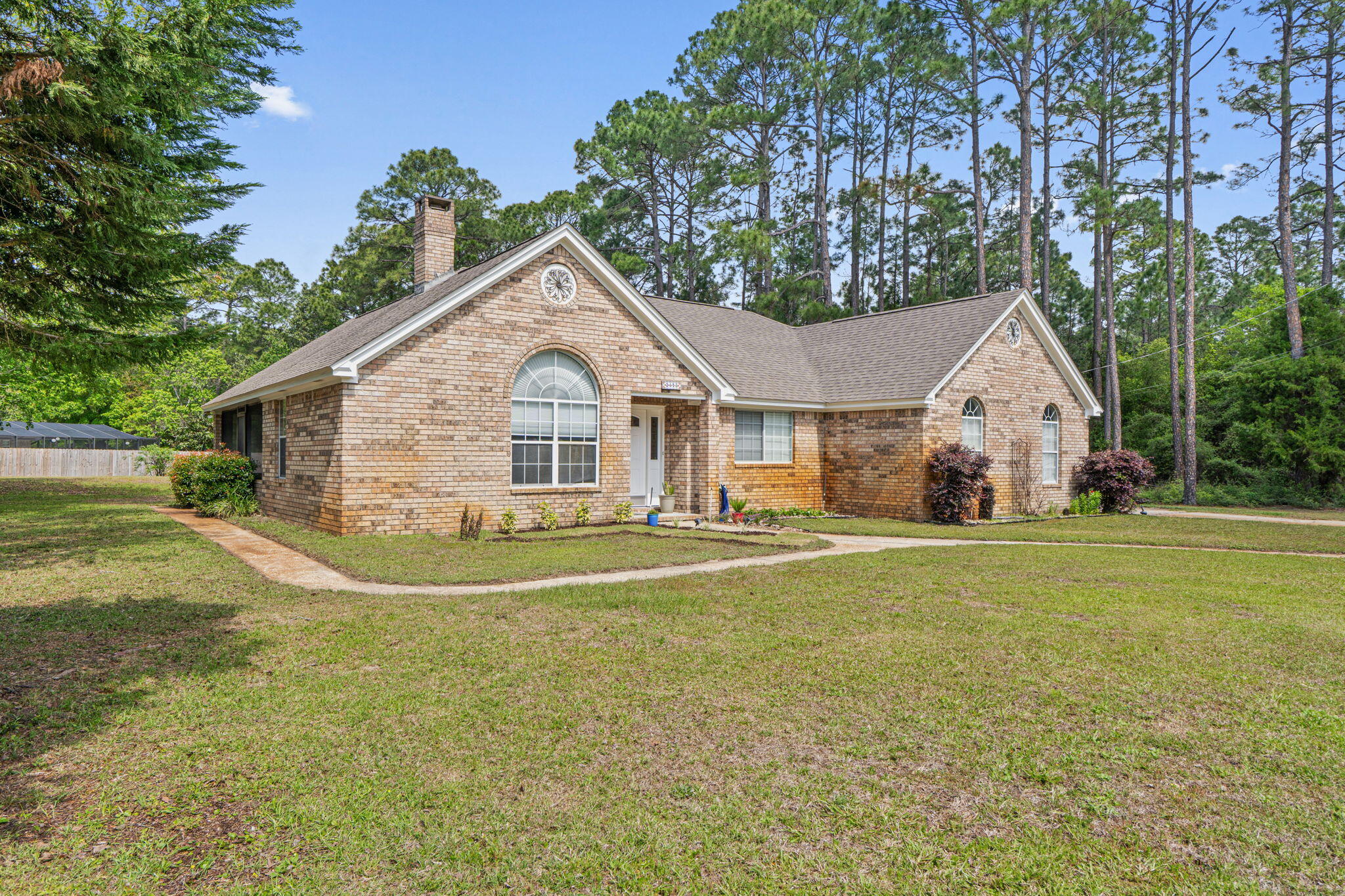 HOLLEY BY THE SEA - Residential