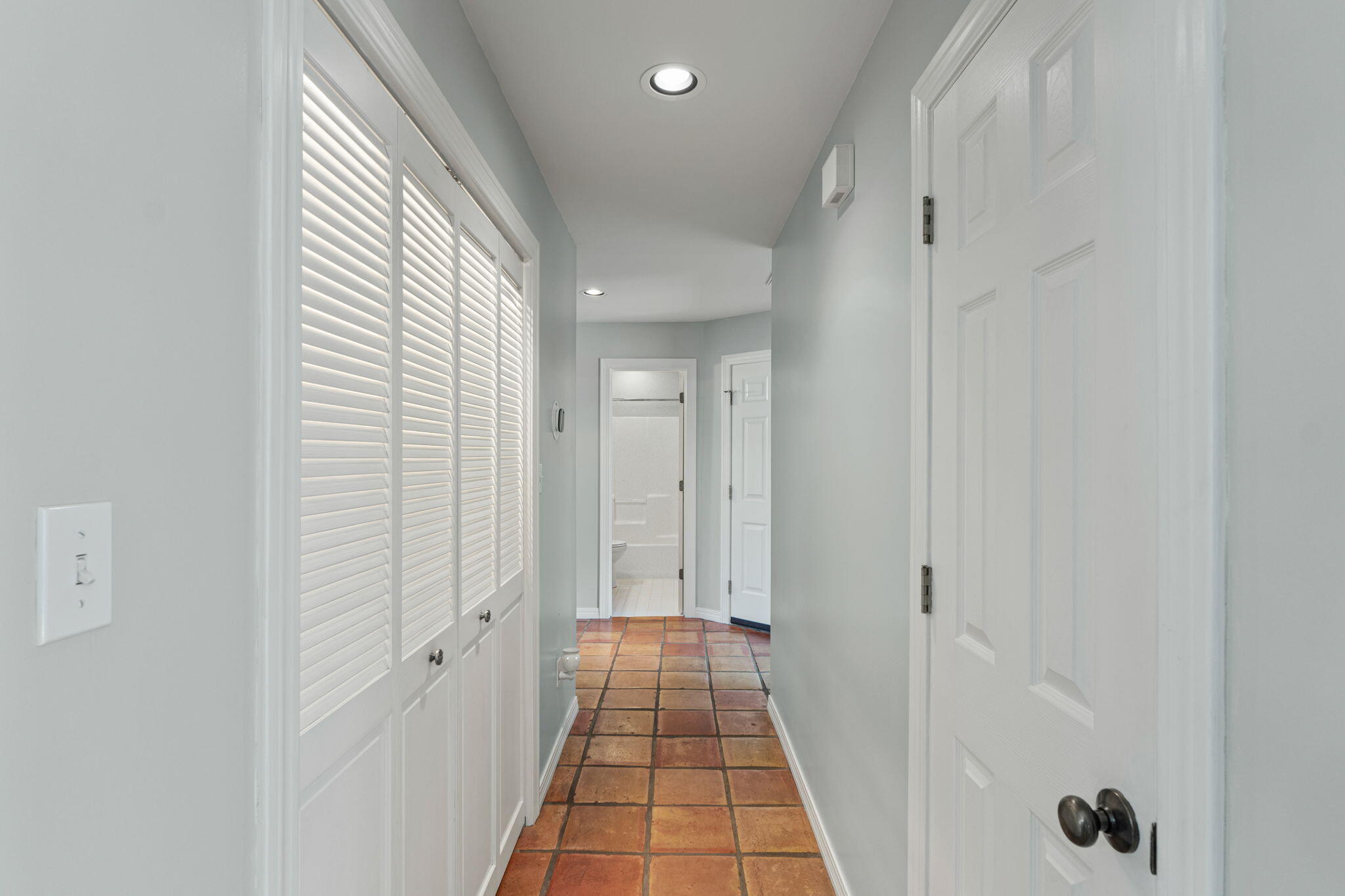 HOLLEY BY THE SEA - Residential