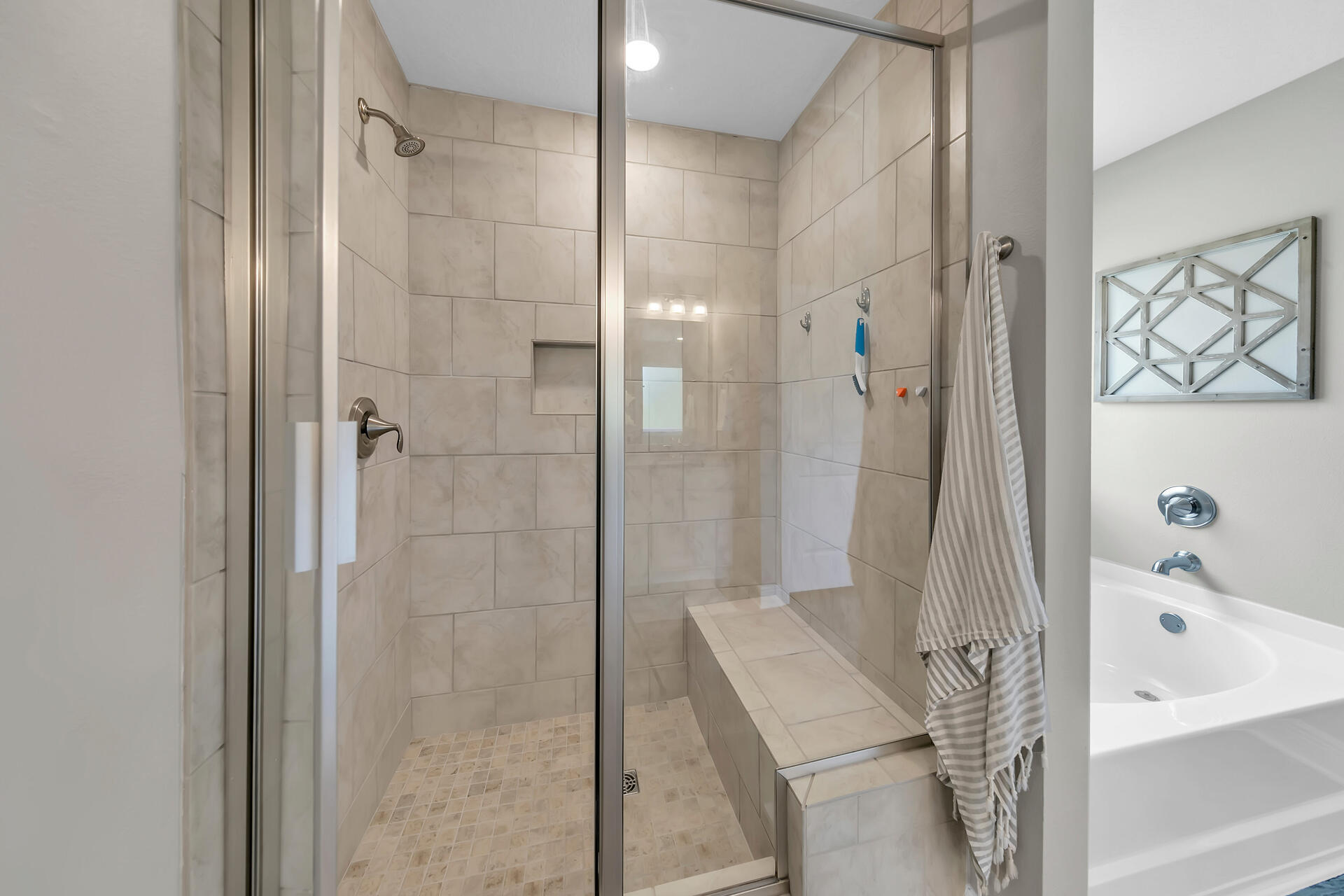 STONEGATE - Residential