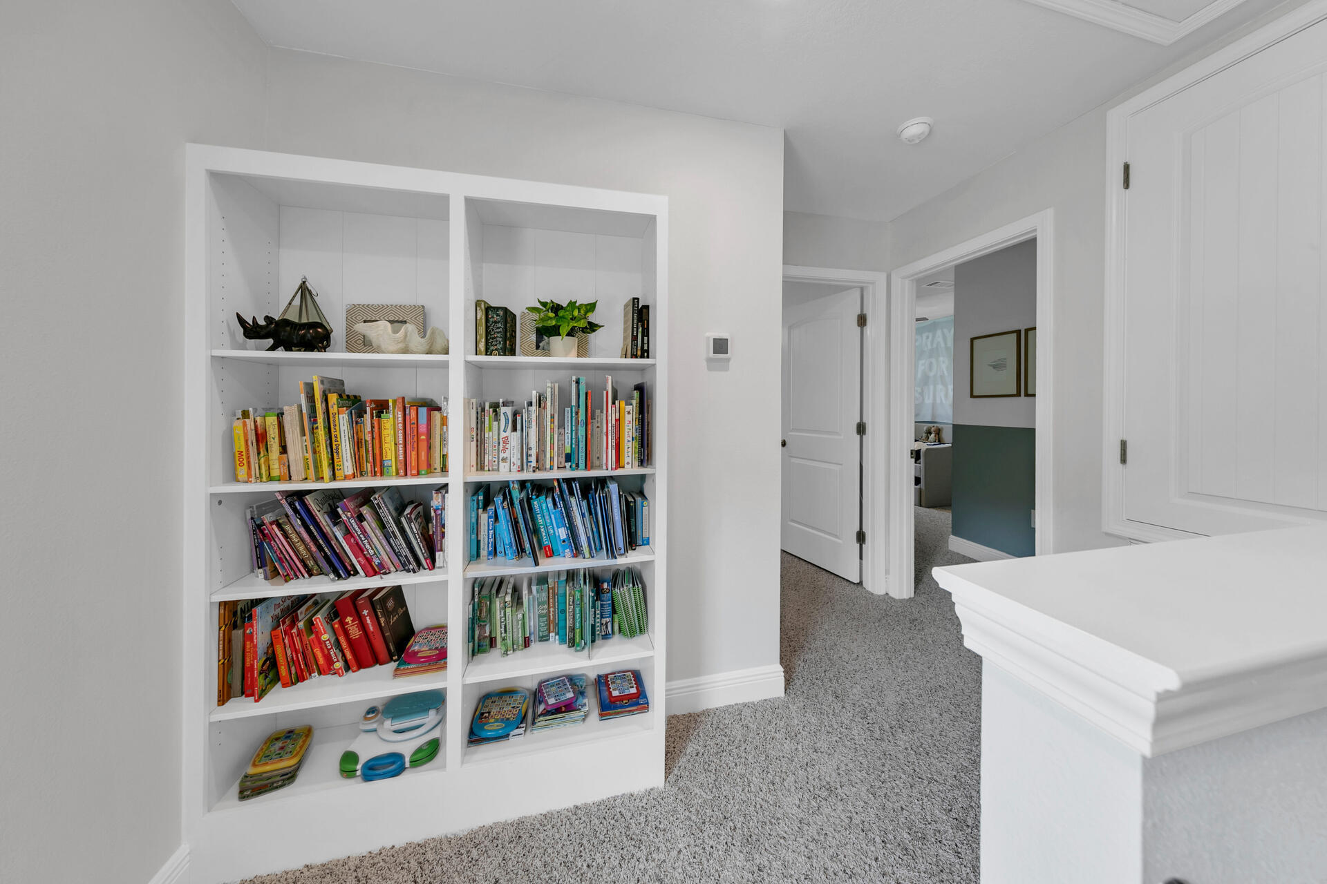 STONEGATE - Residential