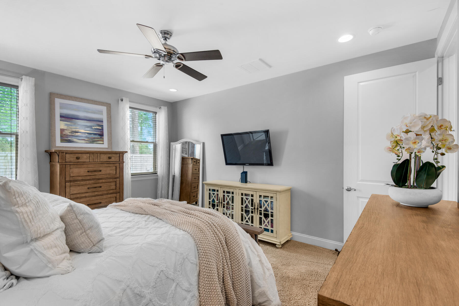 MAGNOLIA WOODS - Residential