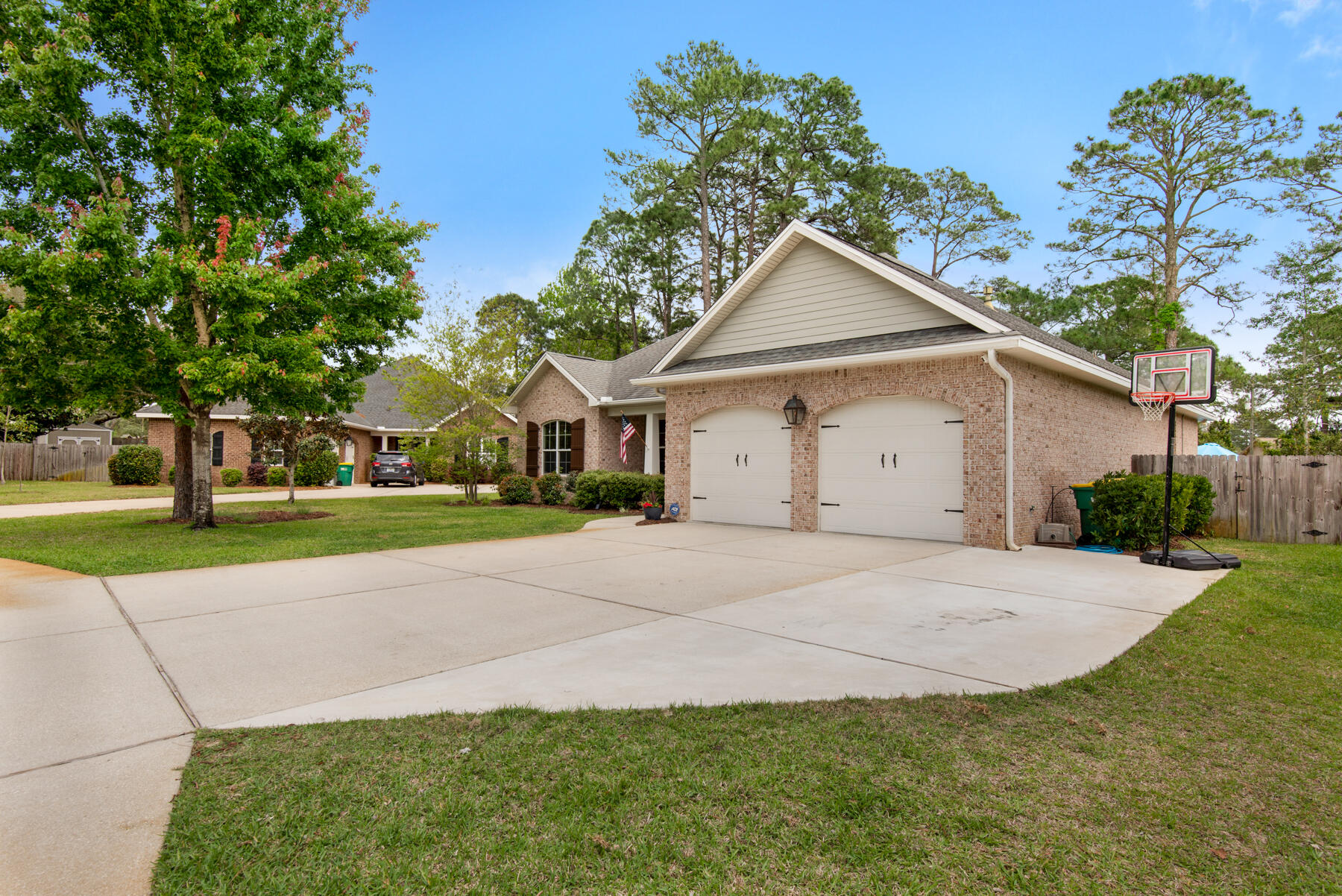 MAGNOLIA WOODS - Residential