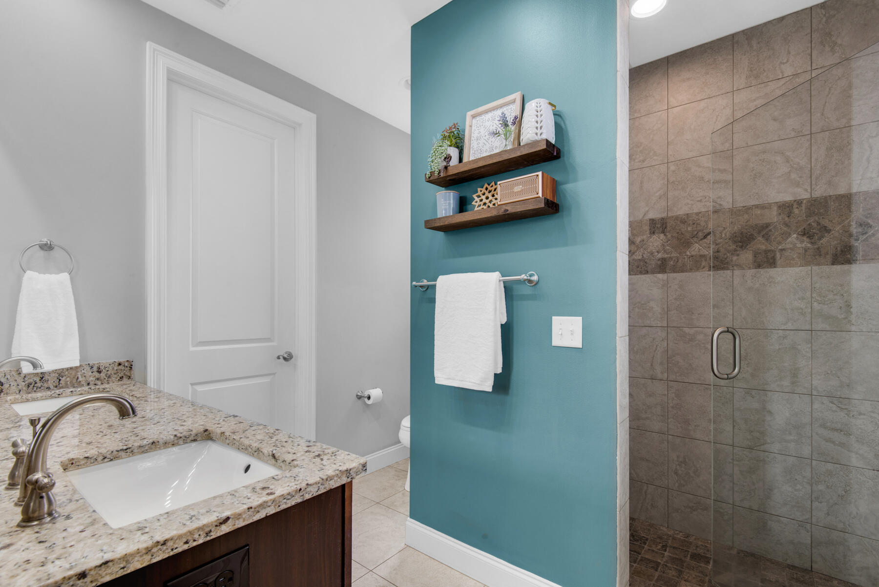 MAGNOLIA WOODS - Residential