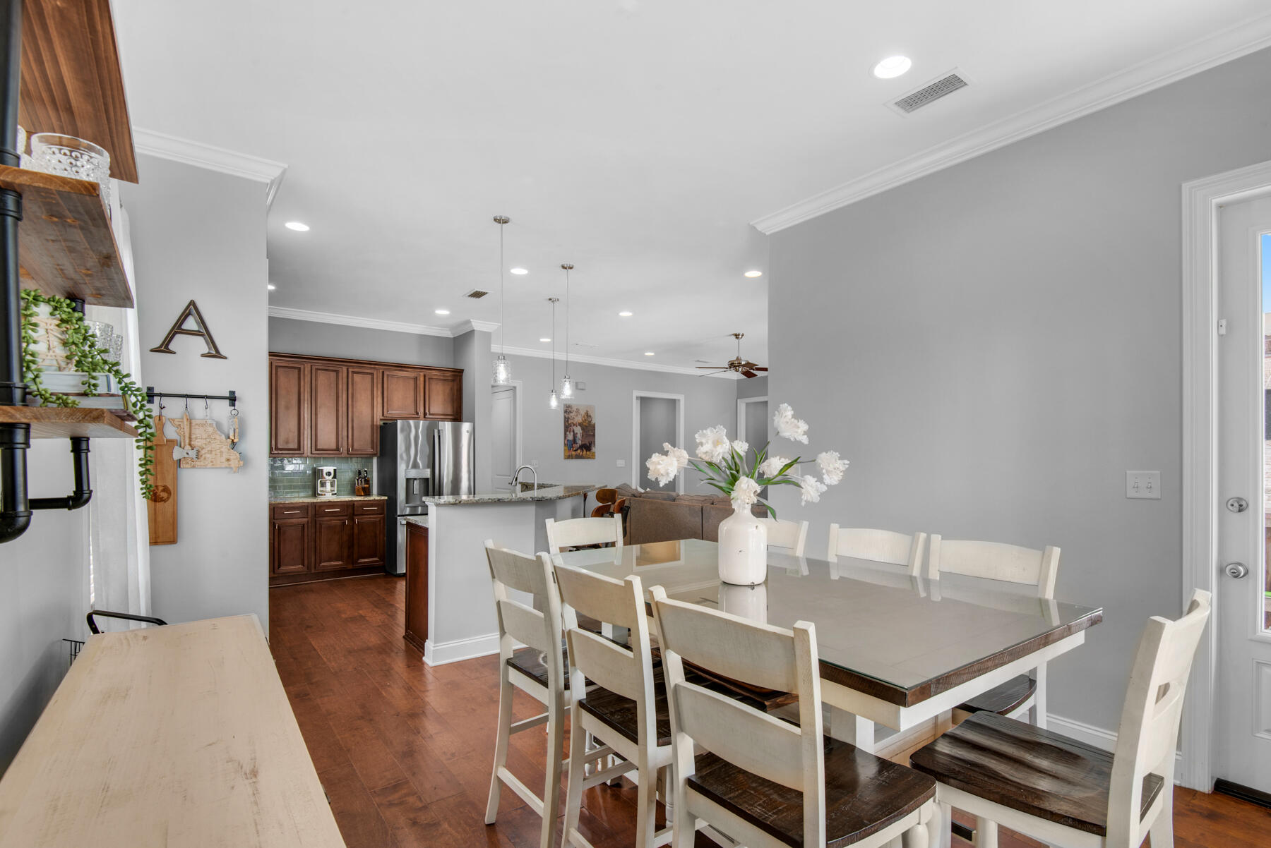 MAGNOLIA WOODS - Residential