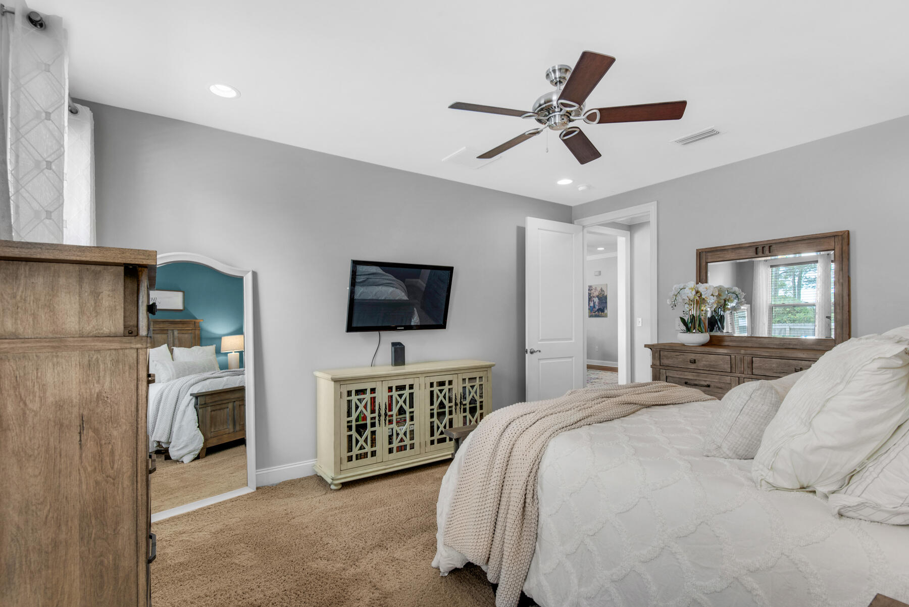 MAGNOLIA WOODS - Residential