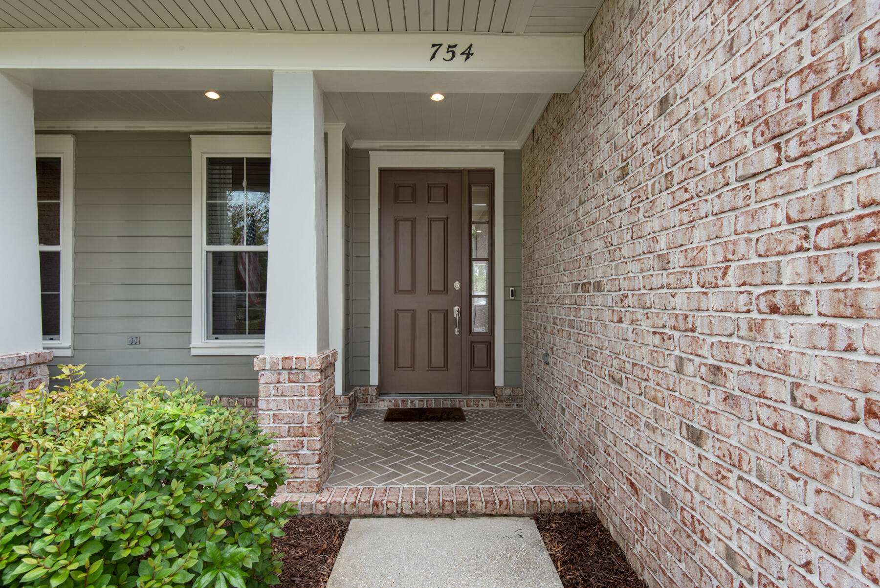 MAGNOLIA WOODS - Residential