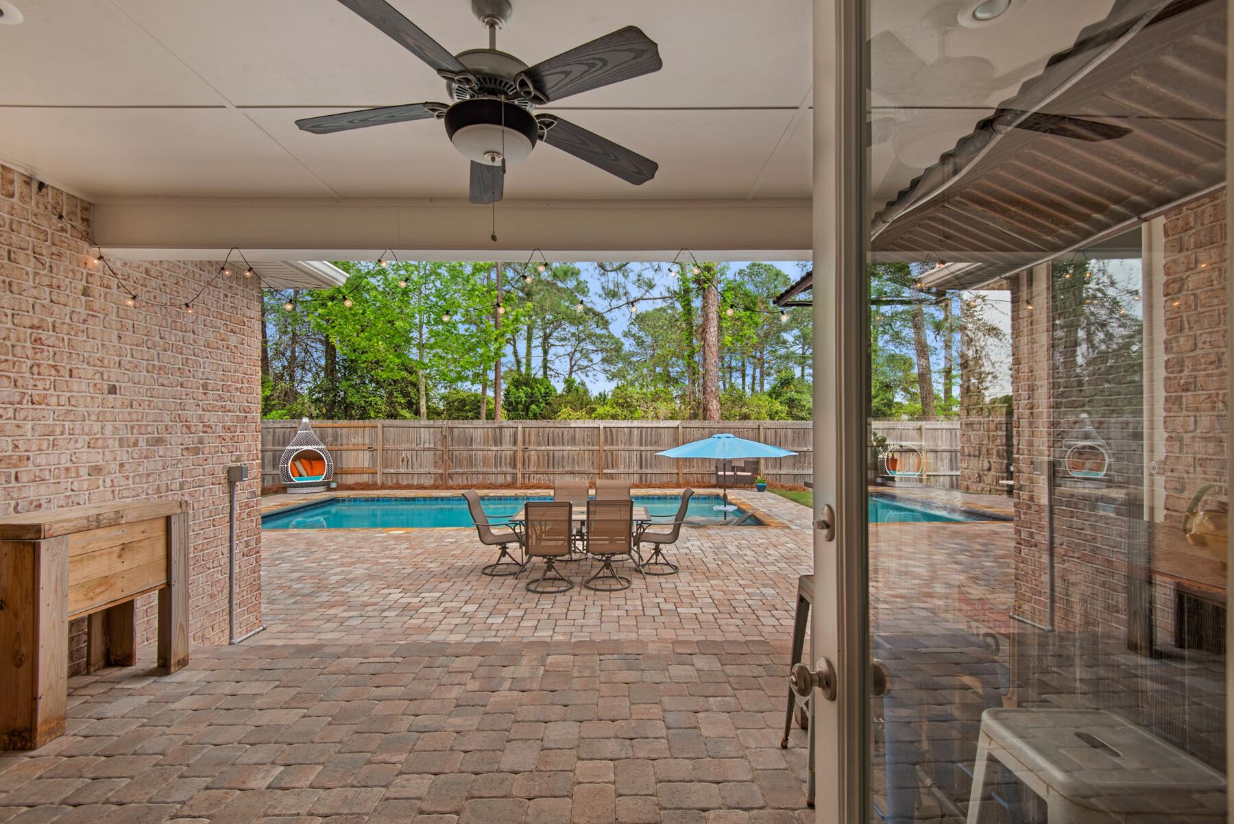 MAGNOLIA WOODS - Residential