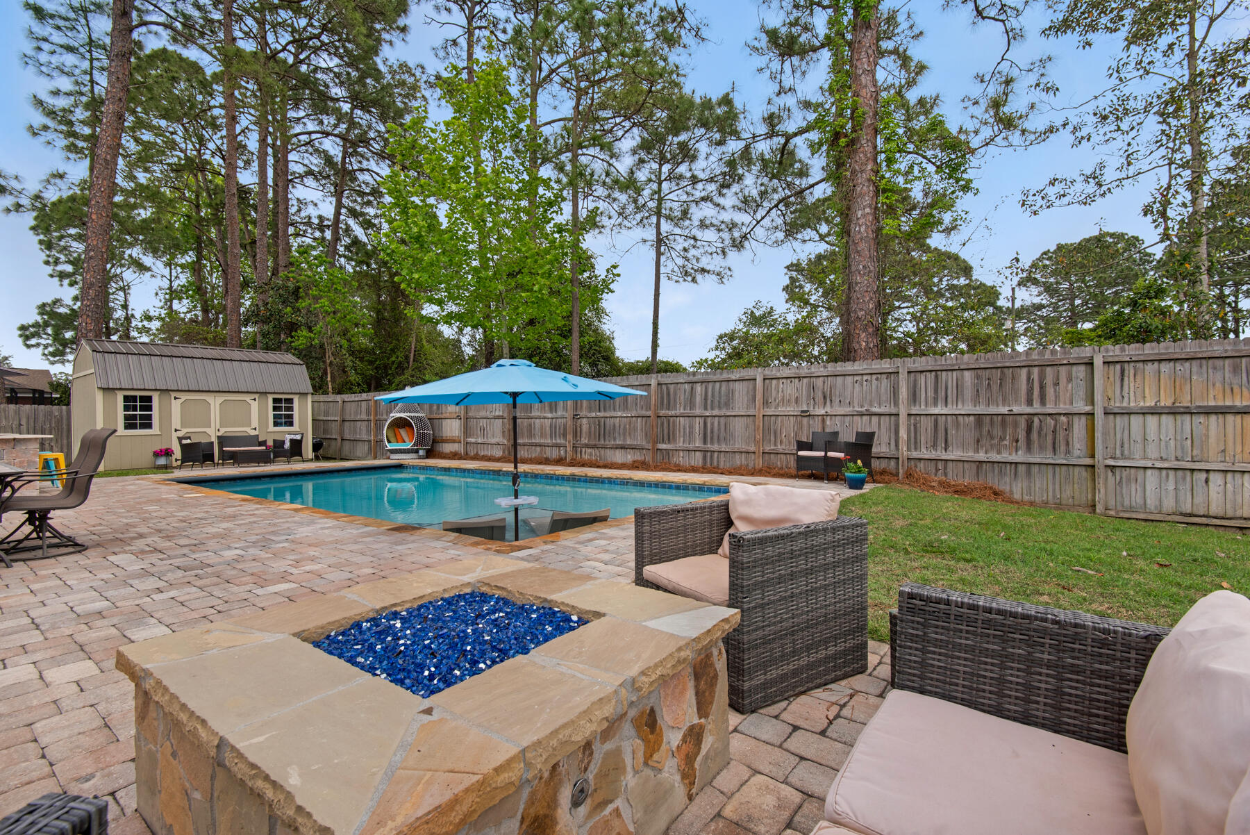 MAGNOLIA WOODS - Residential