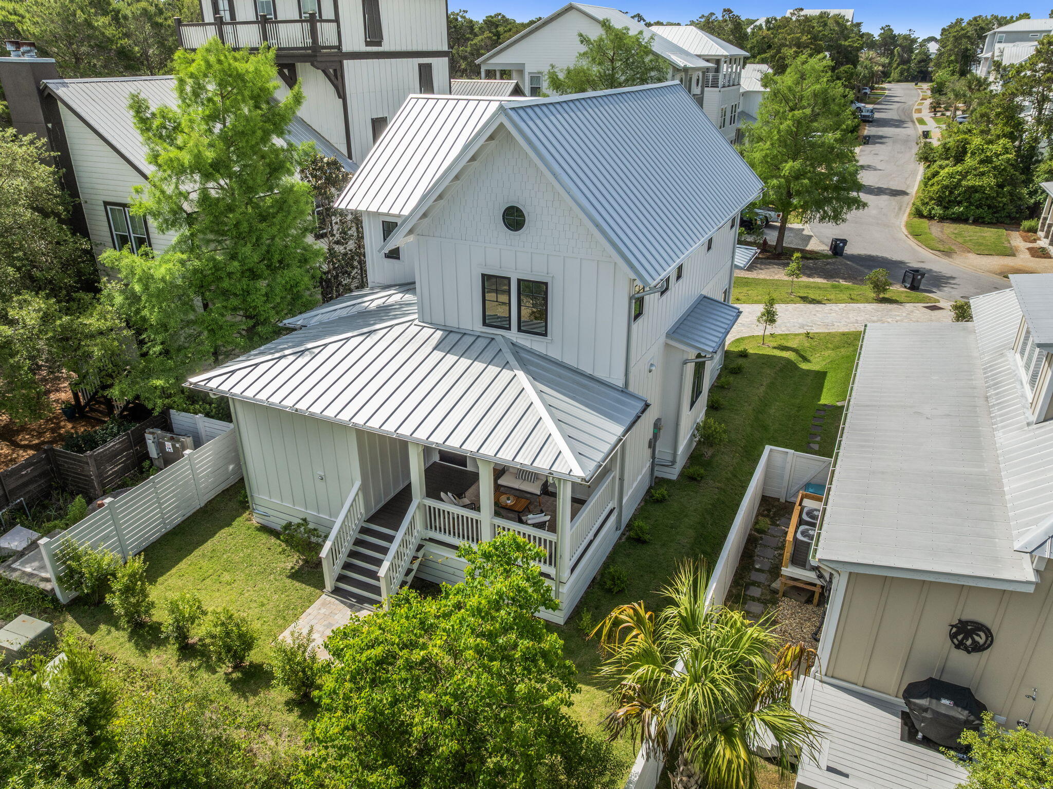 GRANDE POINTE AT INLET BEACH - Residential