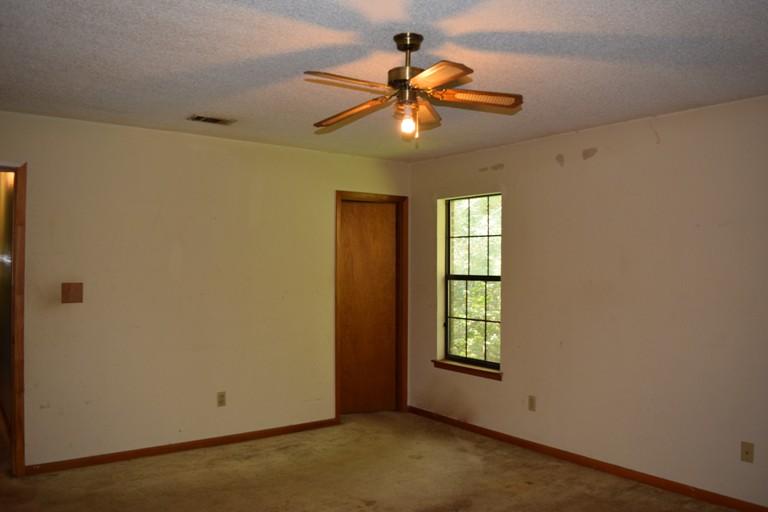 LOST CREEK S/D - Residential