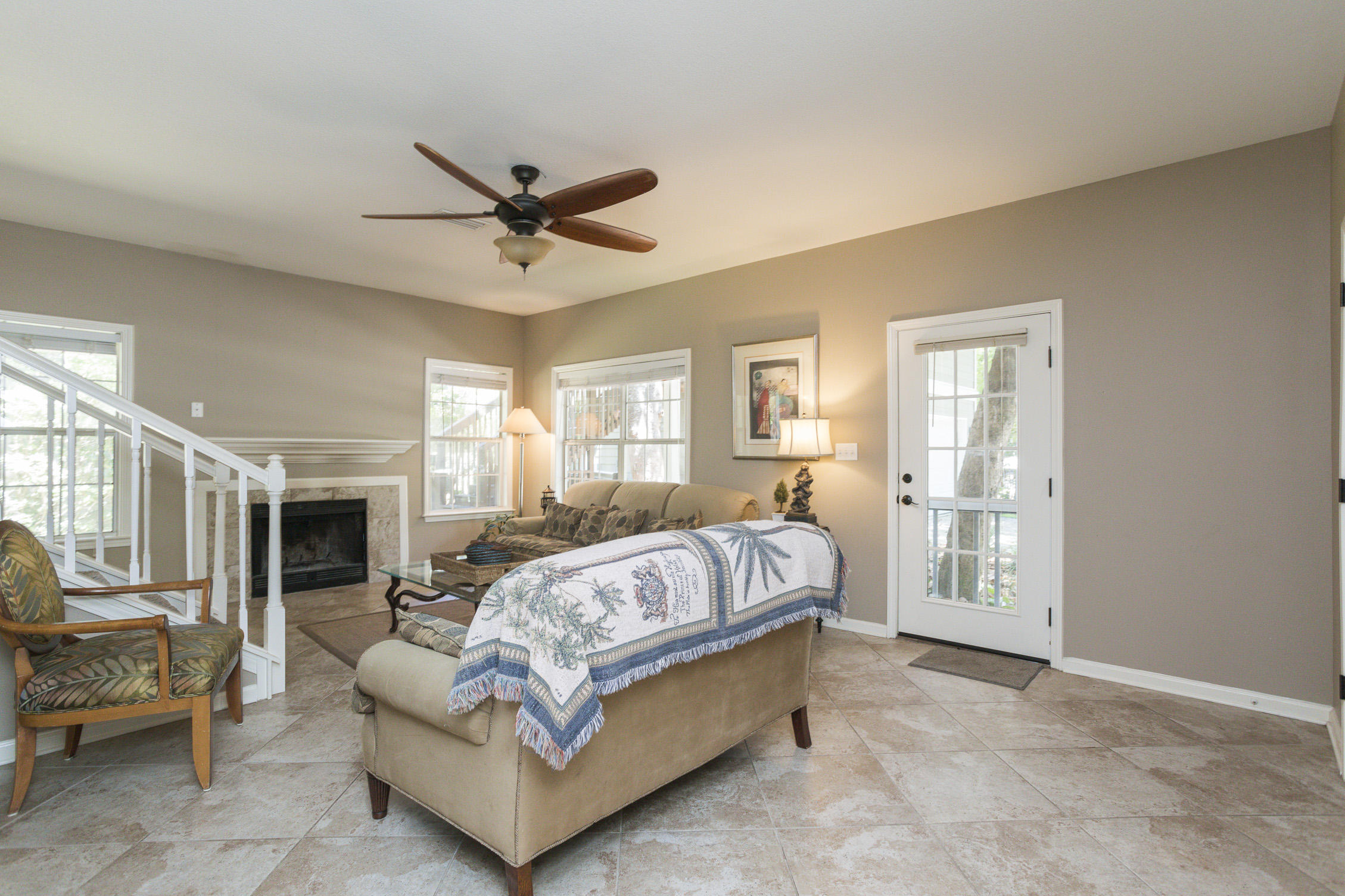 MOORES LANDING - Residential