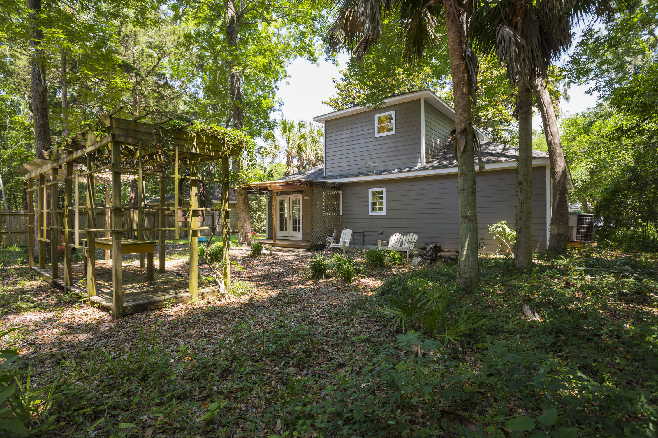 MOORES LANDING - Residential