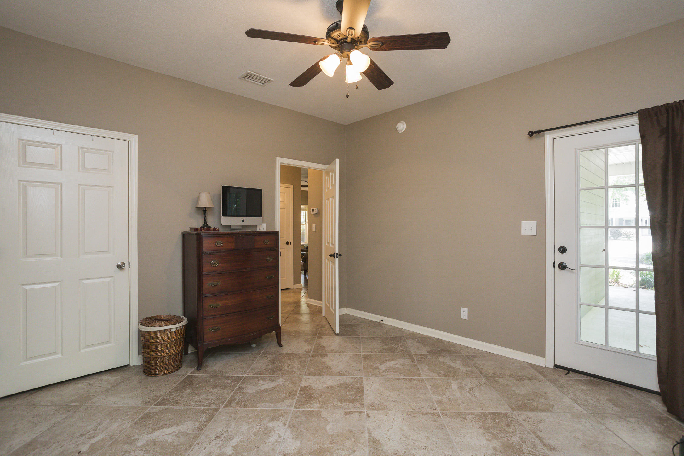 MOORES LANDING - Residential