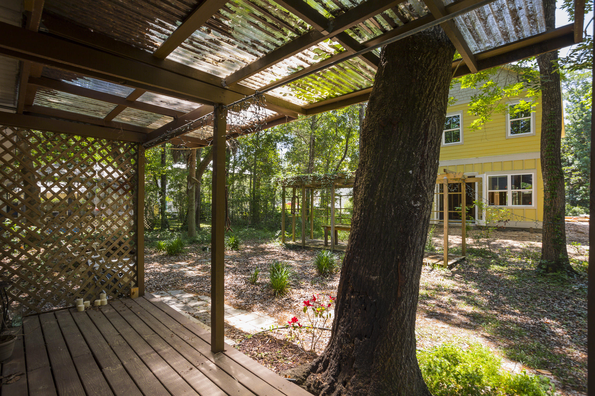 MOORES LANDING - Residential