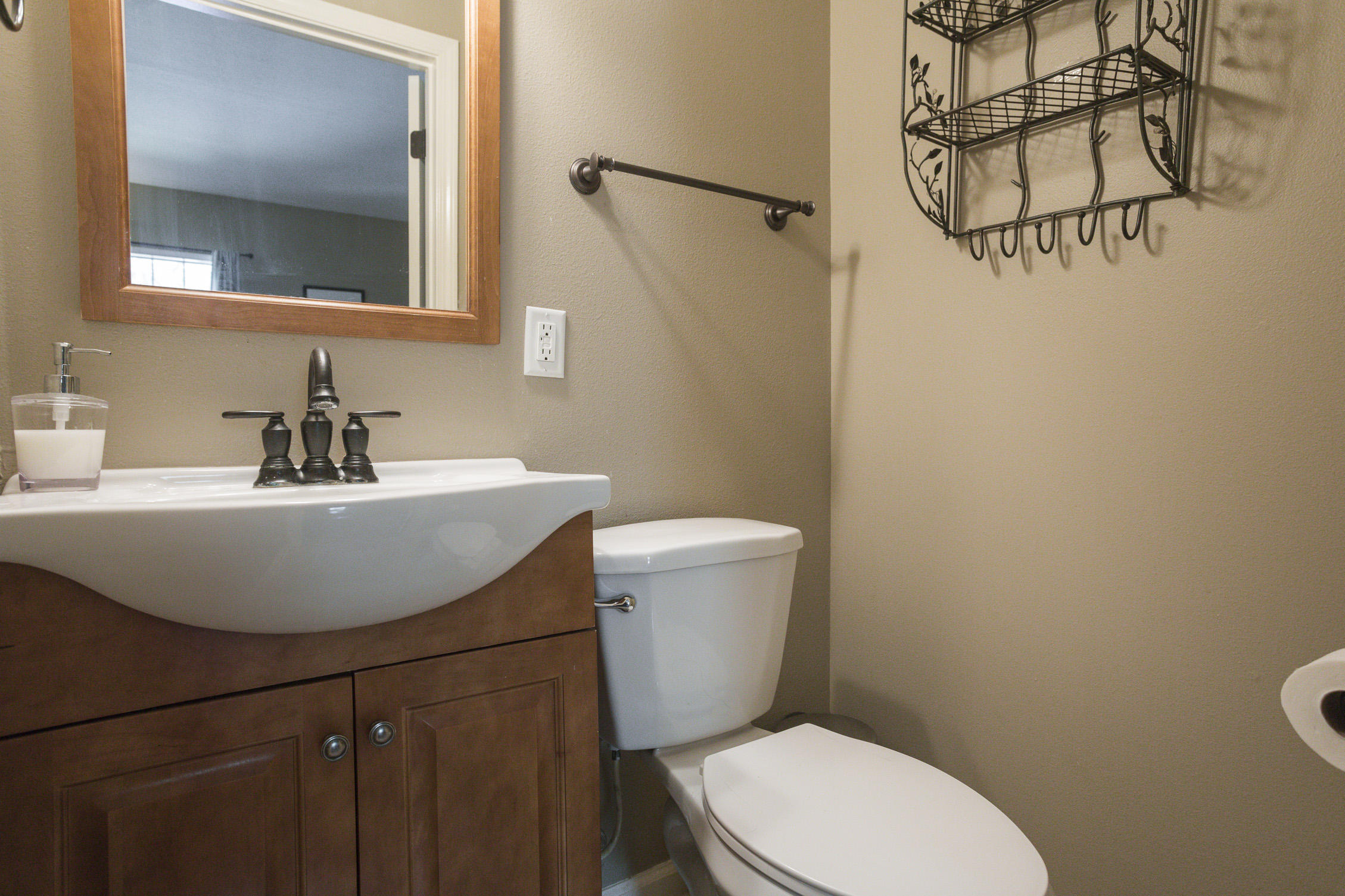 MOORES LANDING - Residential