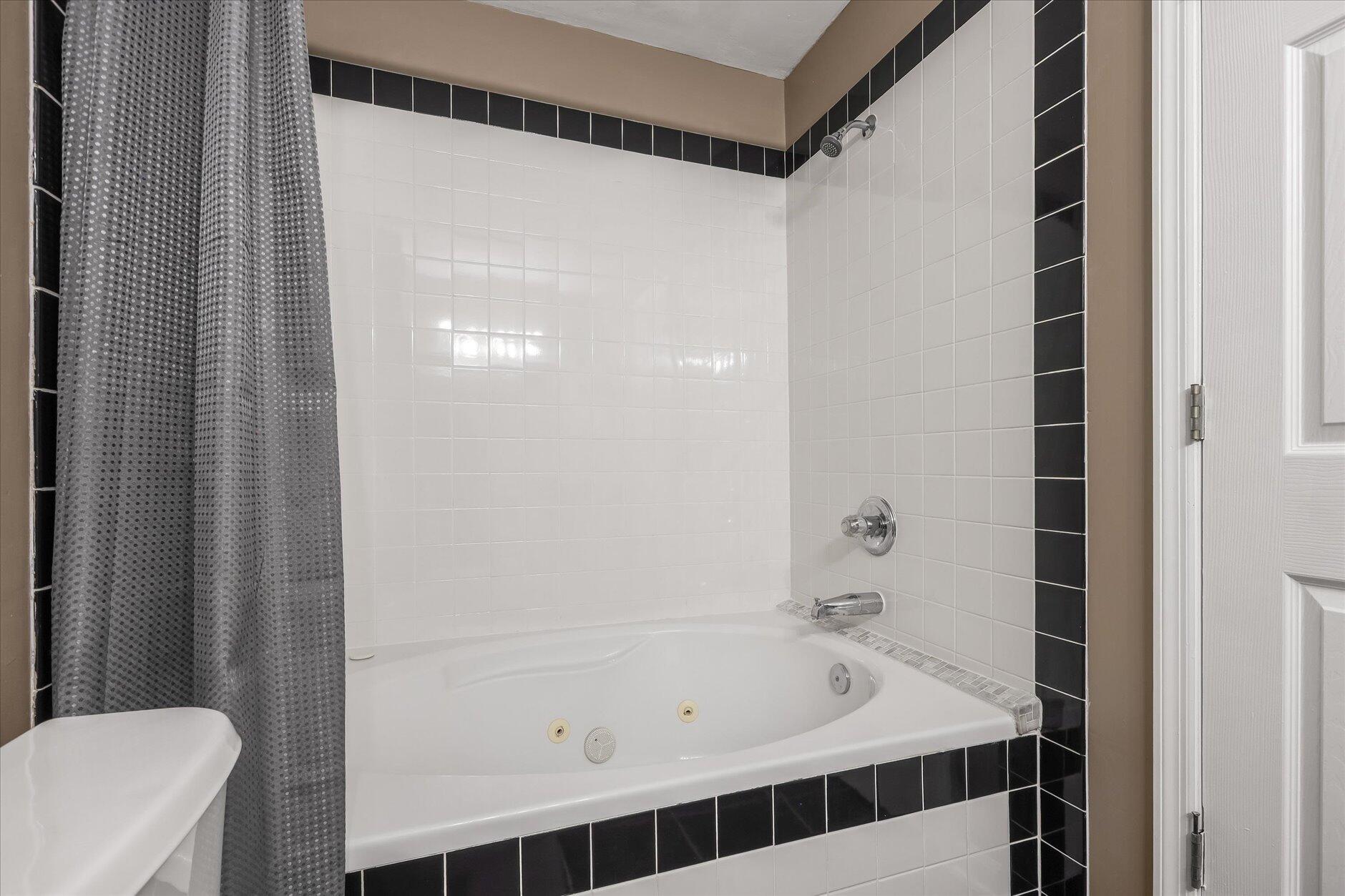 VIEW POINTE - Residential