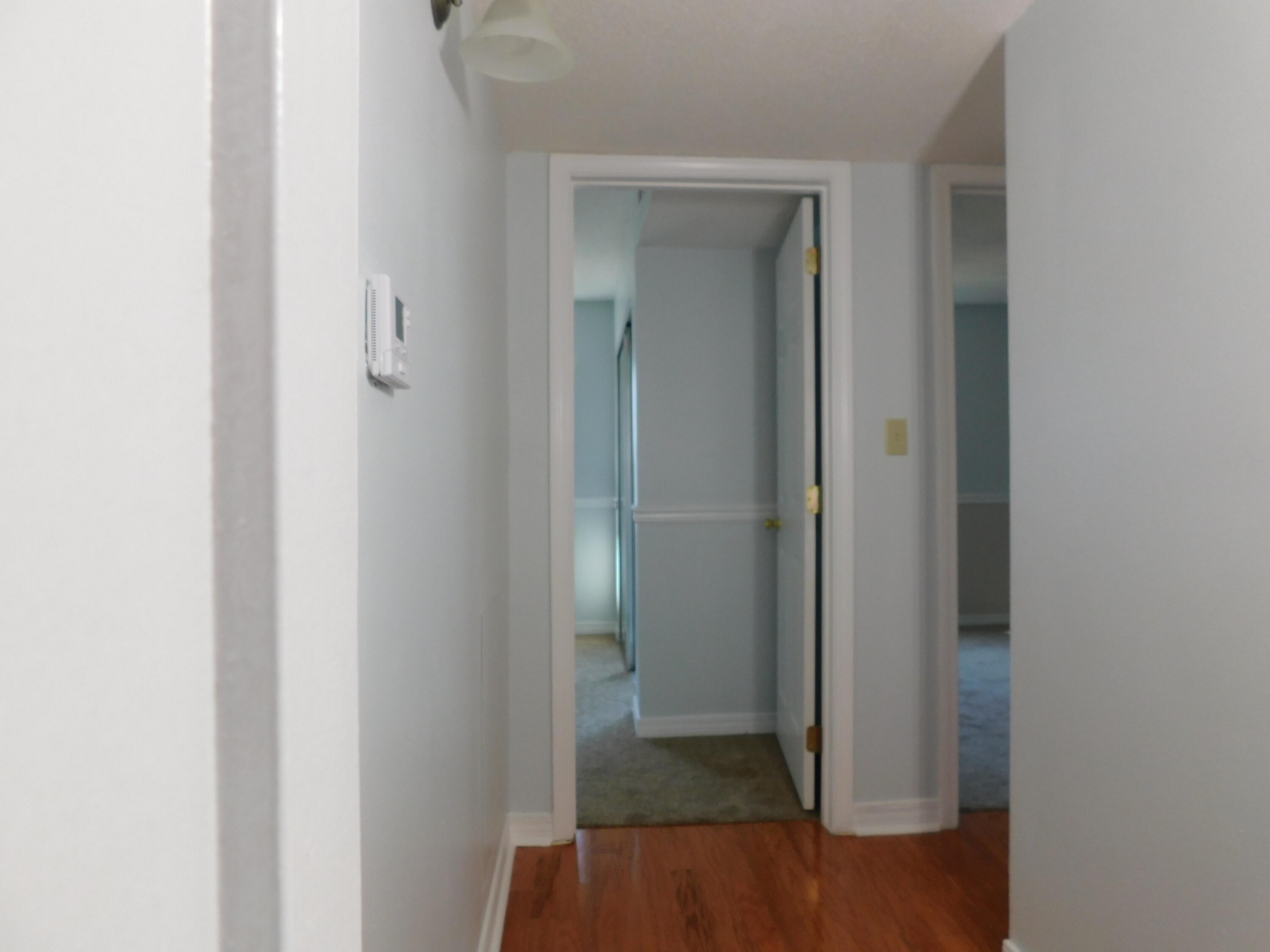 FINISTERRA CONDO - Residential