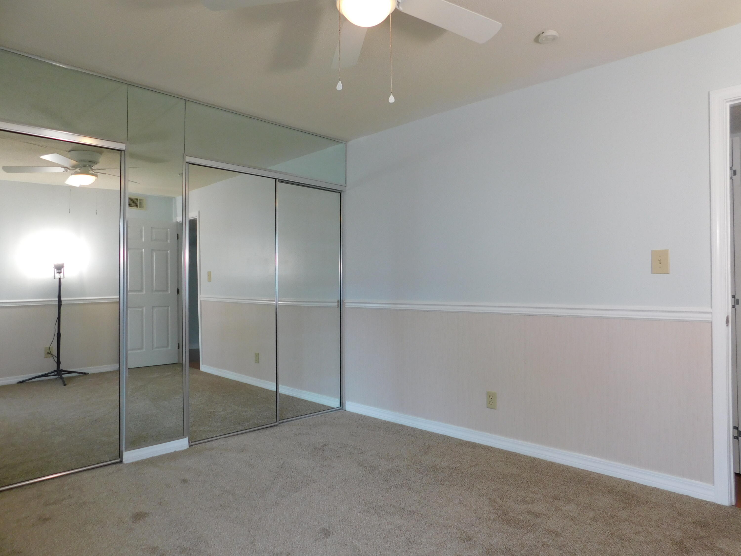 FINISTERRA CONDO - Residential