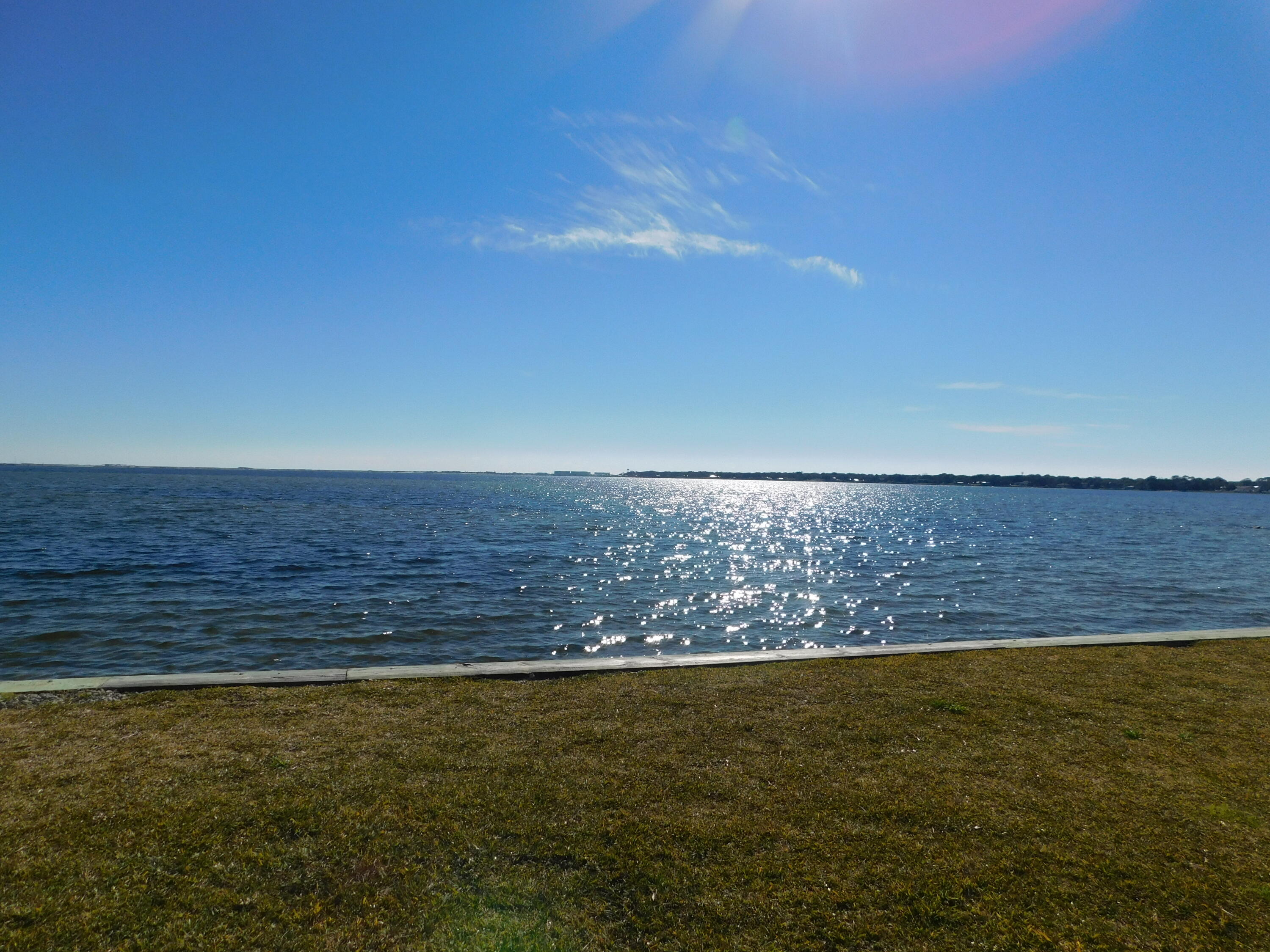 FINISTERRA CONDO - Residential