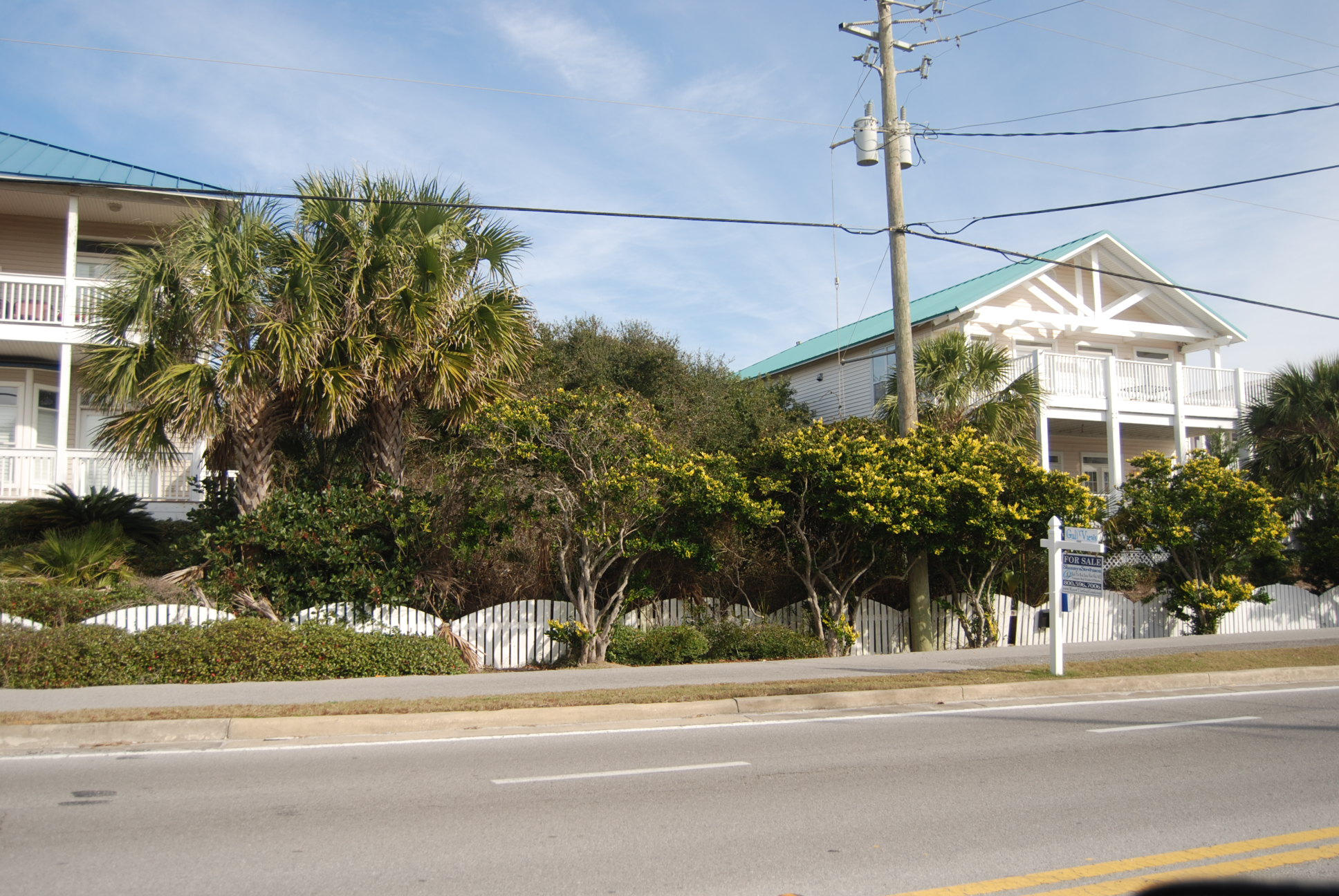 LOCATION, LOCATION, LOCATION.... GREAT lot located right in Crystal Beach and is just a short walk to the beach! HOA dues are low and this lot has no build out time period. The high land elevation of this particular lot will help protect your property. Seller has been told it will hold a 3 story, 4500 +/- sq ft home and could offer Gulfviews. Great Opportunity for any investor who wants to be in Crystal Beach. Not many lots like this left!