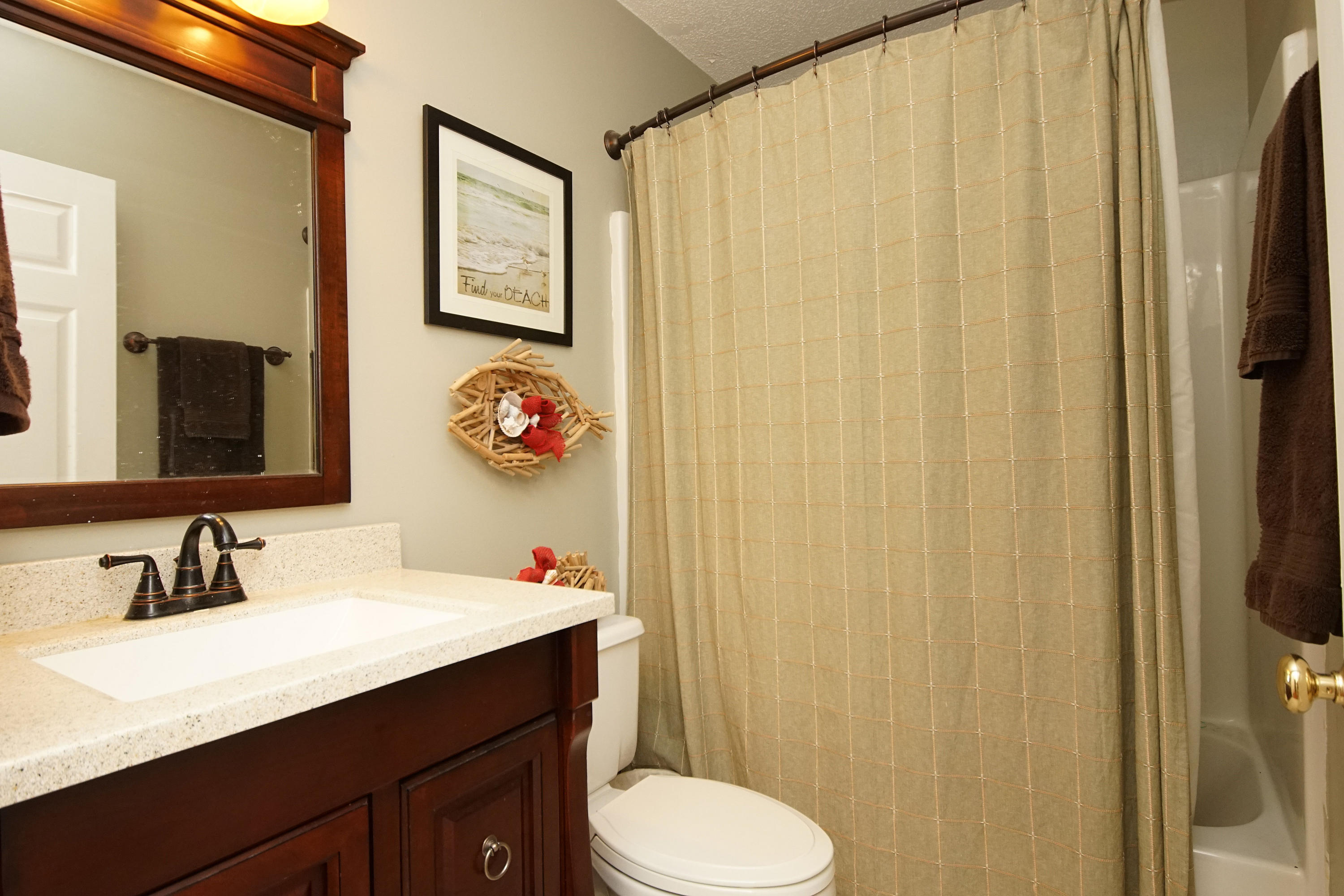 WHISPERING PINES 1ST ADDN - Residential