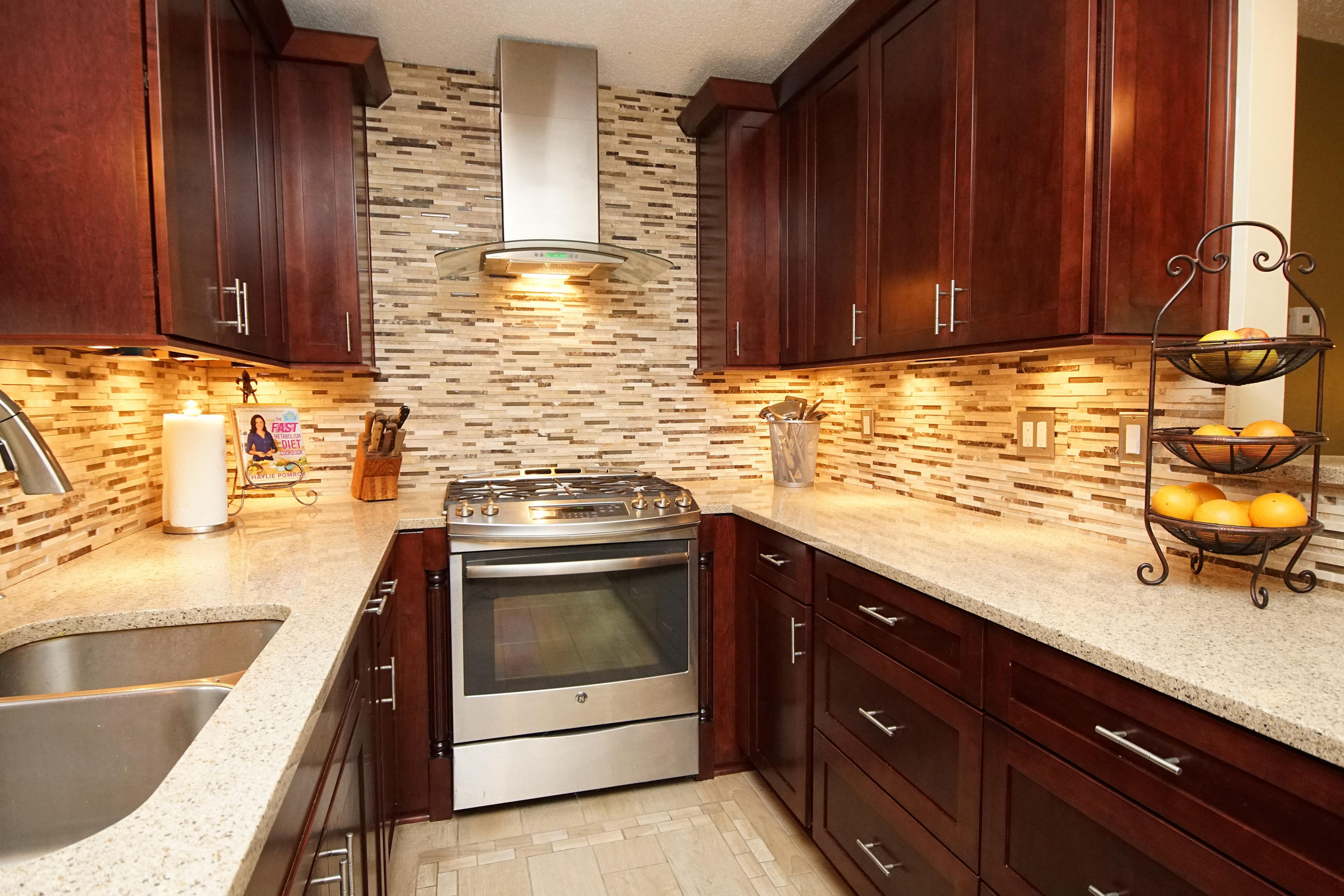 WHISPERING PINES 1ST ADDN - Residential